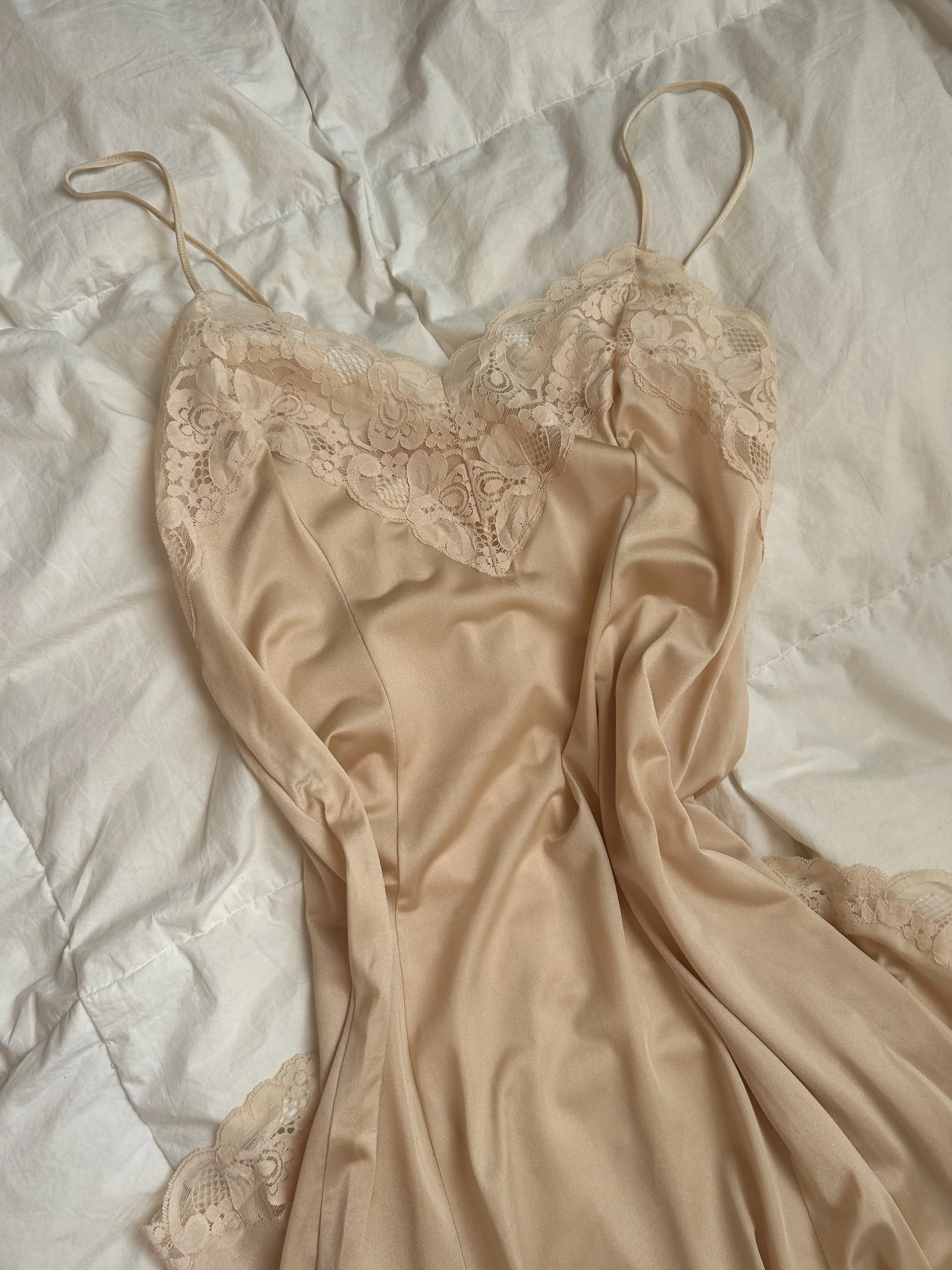 APRICOT VINTAGE SLIP DRES