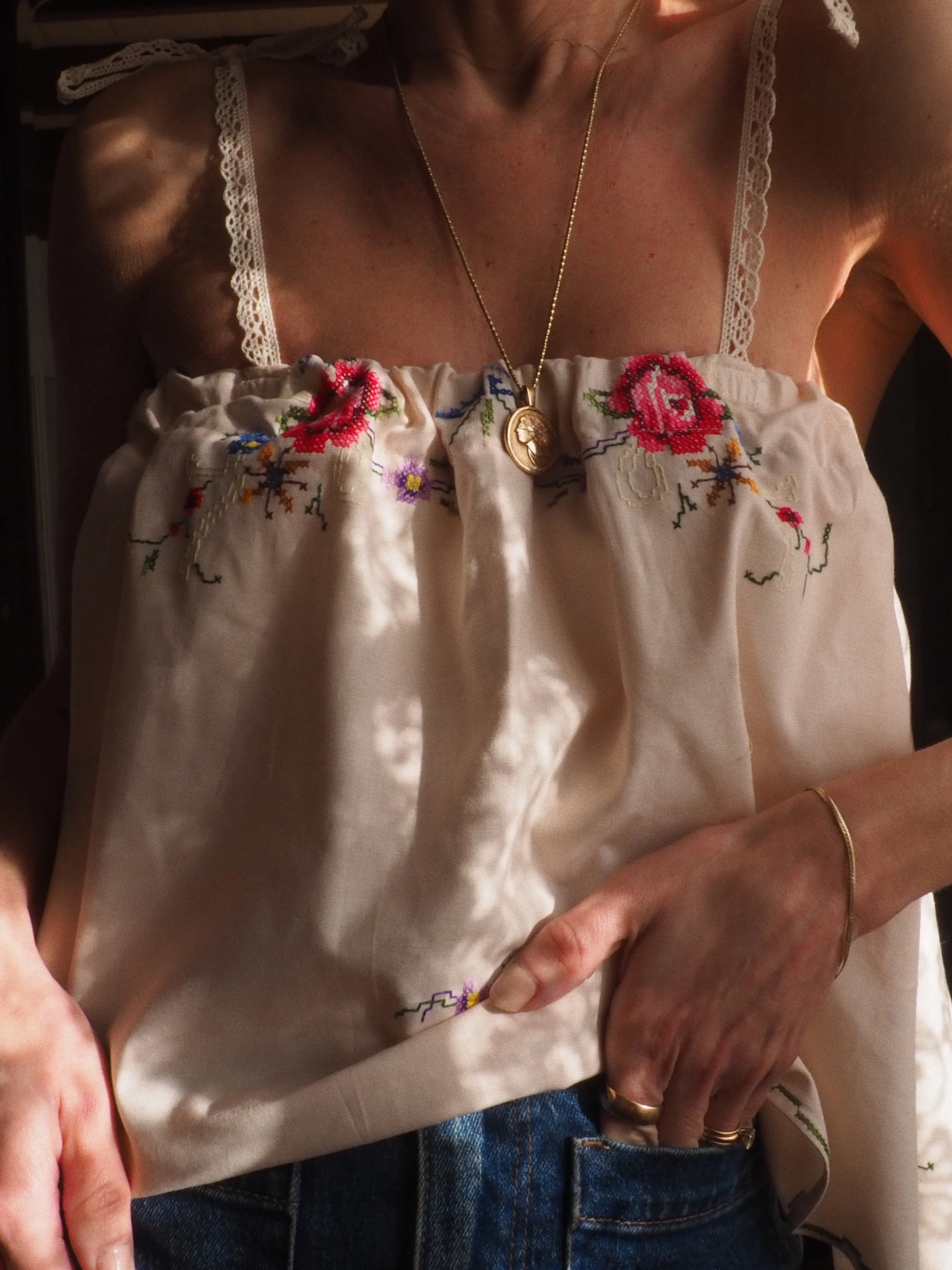 FOR LOVE OF THE MOON X CLARA TOP IN JARDIN