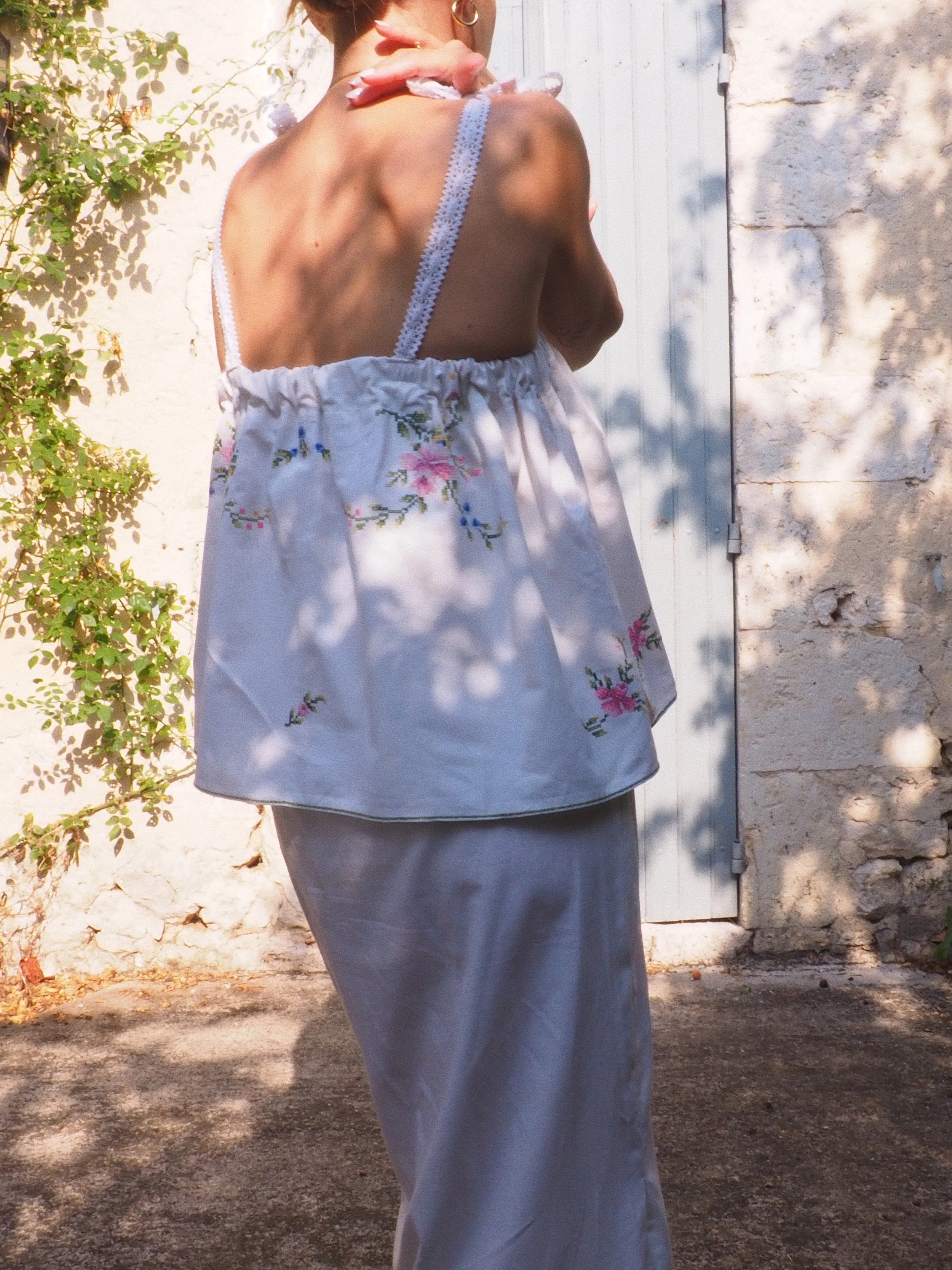 FOR LOVE OF THE MOON X CLARA TOP IN JARDIN