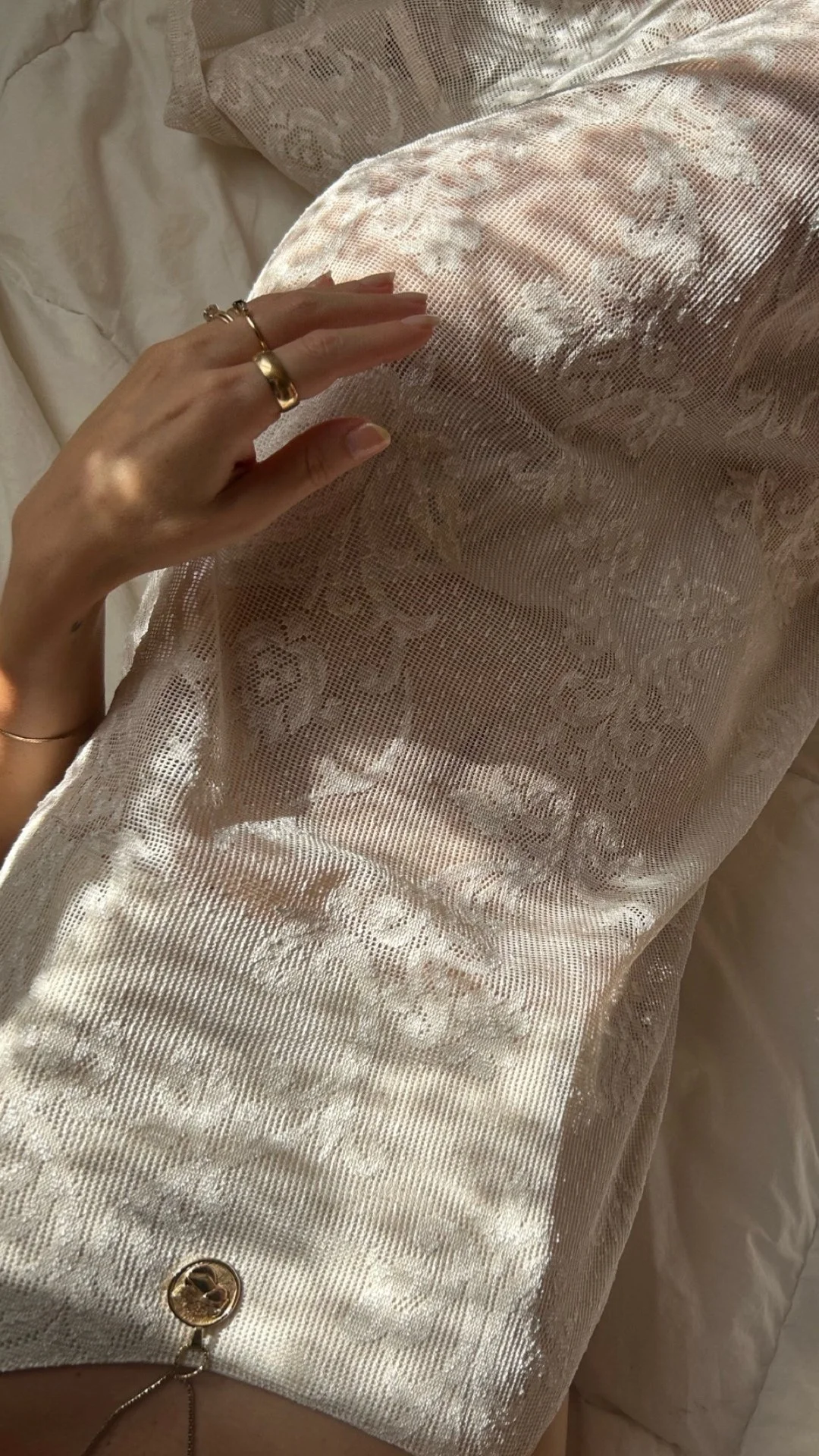 FOR LOVE OF THE MOON X LILAS DRESS IN CHAMPAGNE LACE