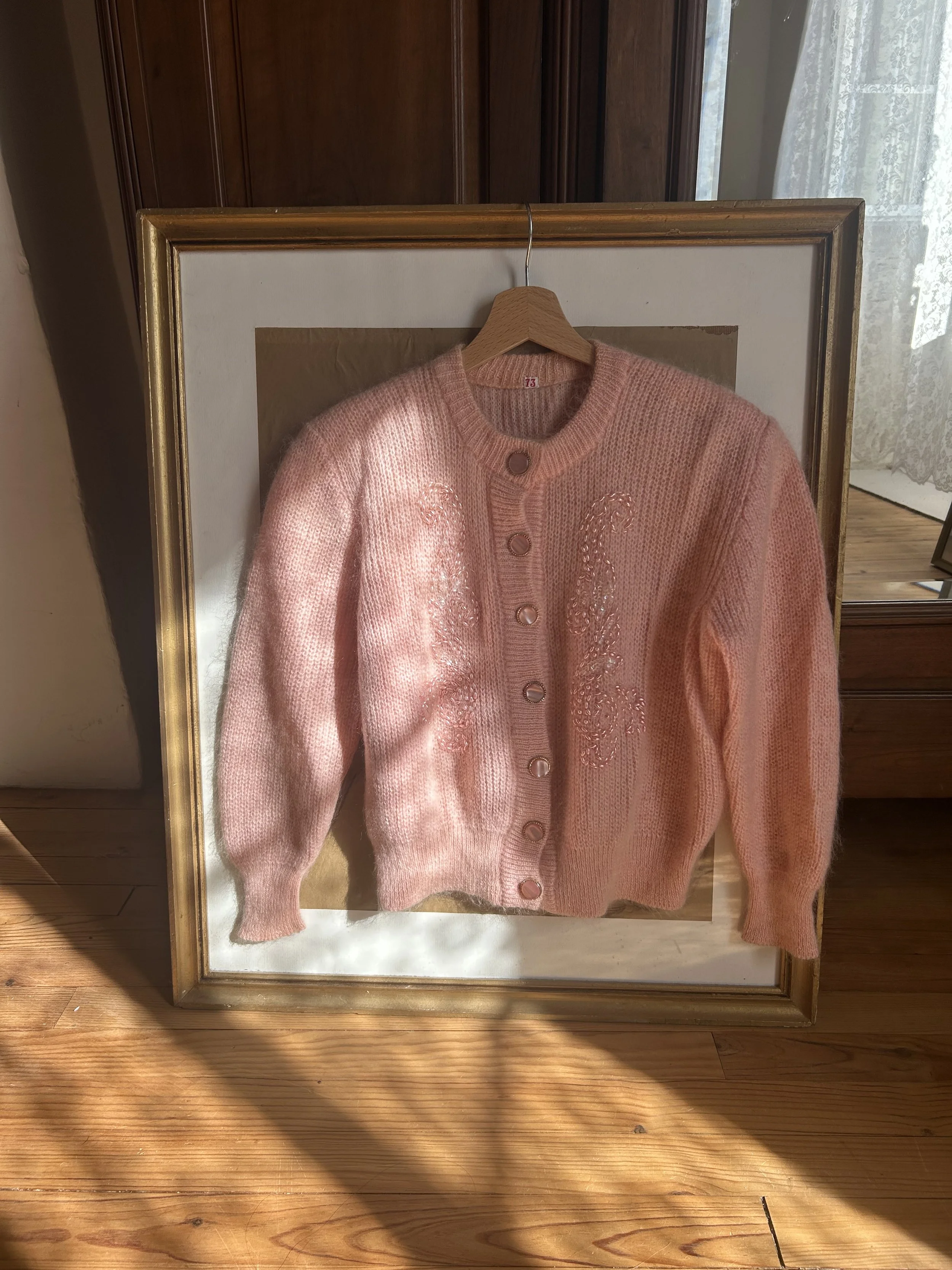BLUSH PINK VINTAGE CARDIGAN