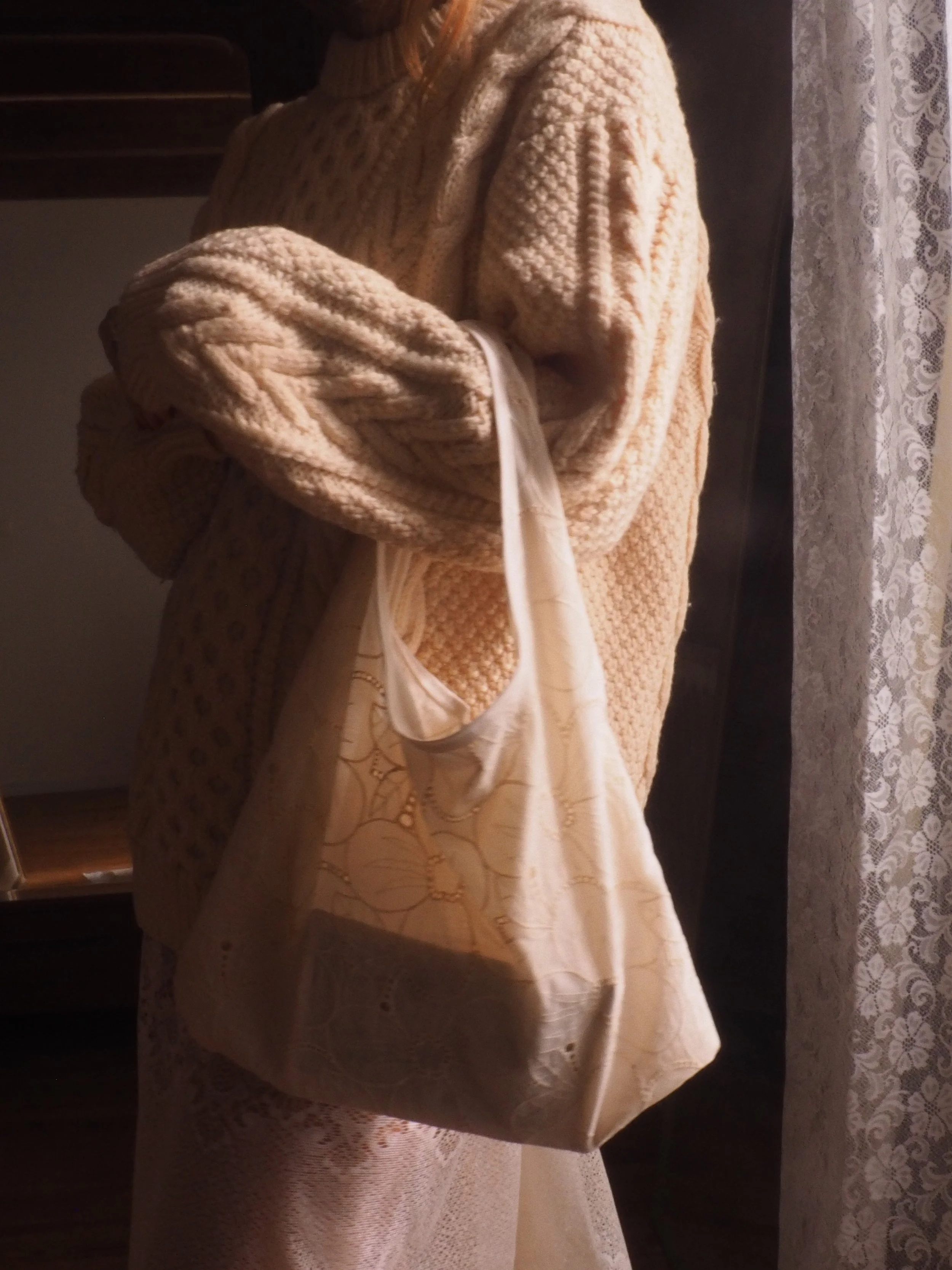 FOR LOVE OF THE MOON X PETITE FLORA BAG IN VANILLA FLEUR
