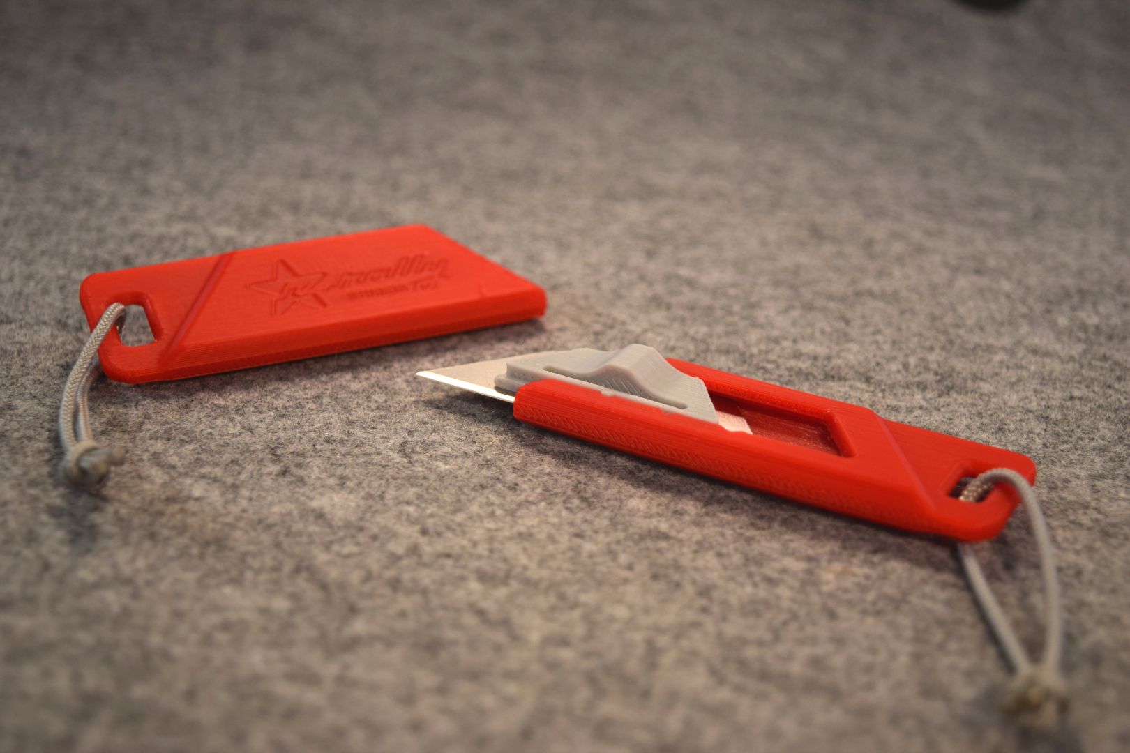 utility-blade-p2.png