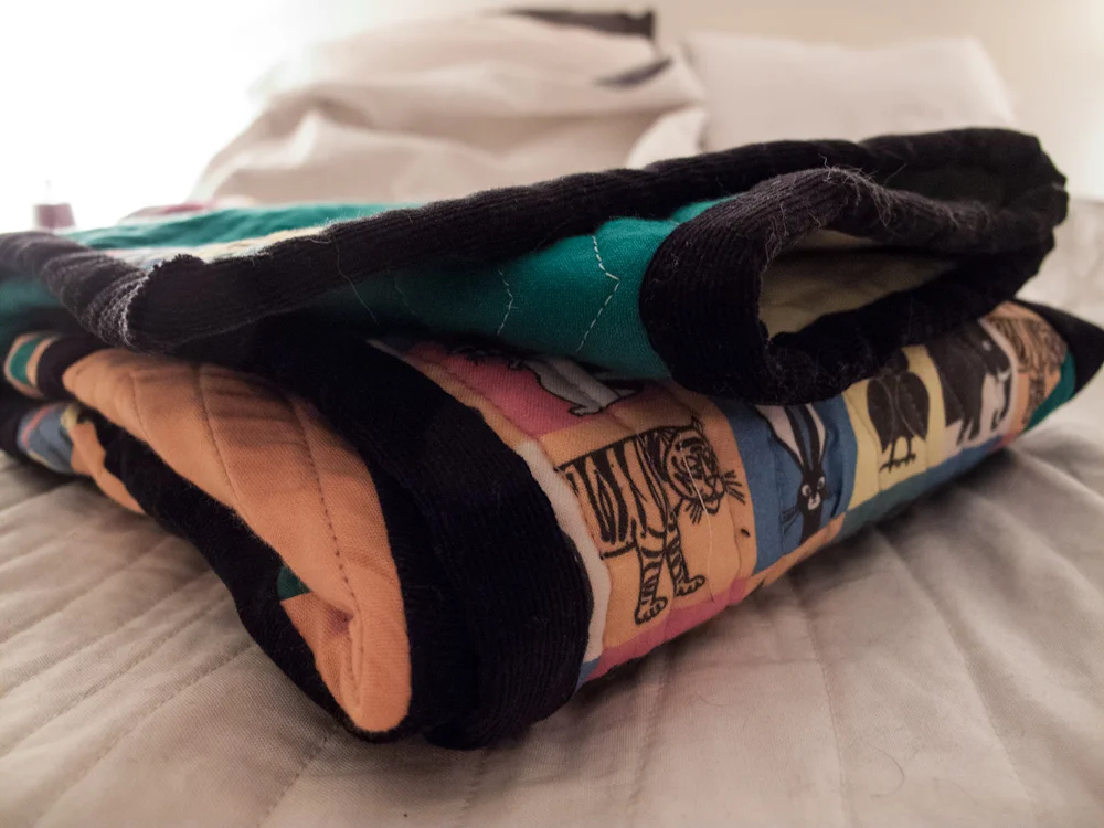 P/L Quilt, a lesson in modern quilting