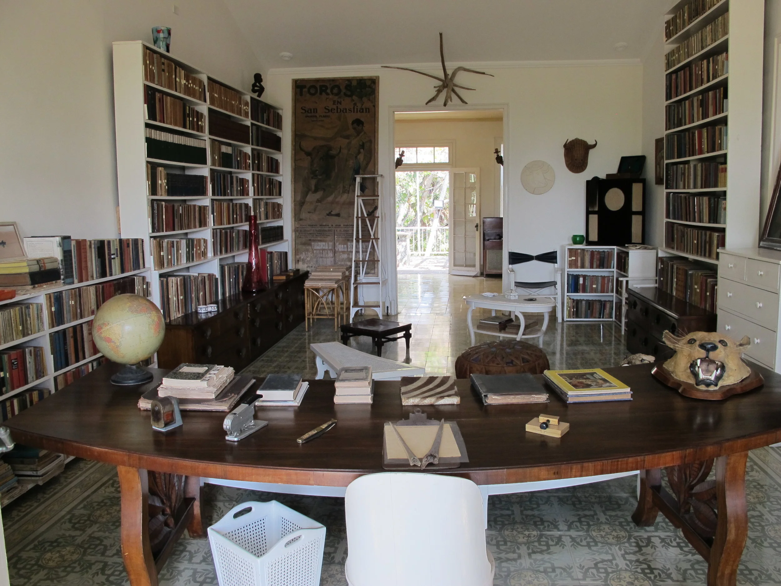Travel journal: 2011: Hemingway's house in Cuba