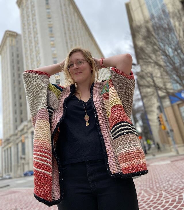 When the world is grey and uncertain, WEAR A PENGUONO. This rainbow unicorn of a magical cardigan by @westknits can be worn two ways by flipping the collar to the hemline. *last slide is a time lapse of me swapping its orientation.* It&rsquo;s so mys