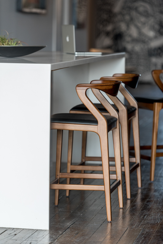 SOSSEGO_AP_DUDA STOOL_COUNTER_JQTM_insitu_.jpg