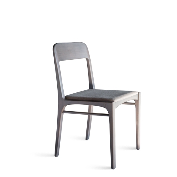 SOSSEGO_AP_Anita+Chair_JQA+CINZA_5058+Carino+Sterling_3_4_FOR+WEB.jpg