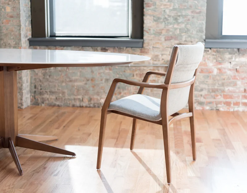 SOSSEGO_LILY ARMCHAIR, HEXA TABLE.jpg