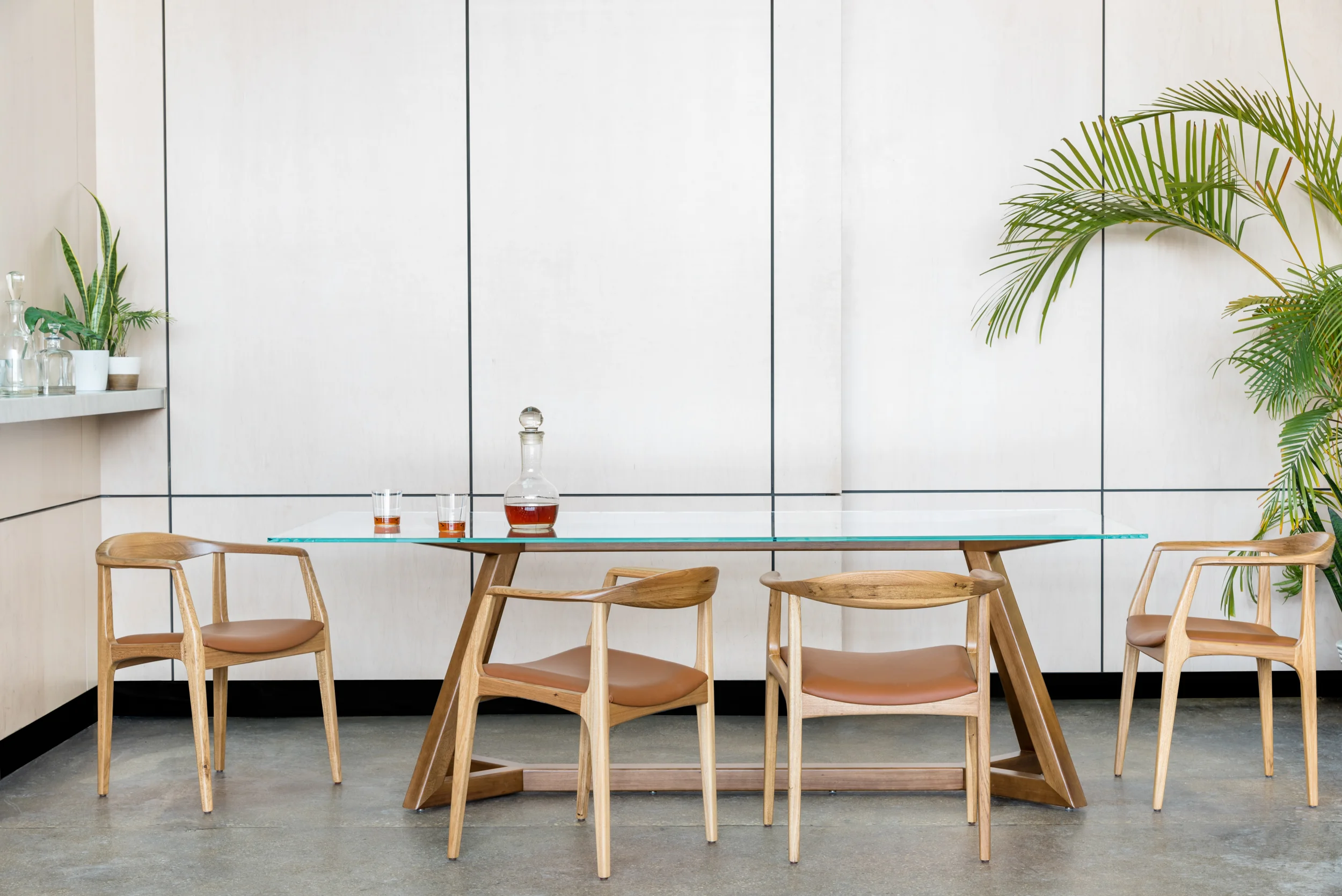 Sossego_JULIETA ARMCHAIRS, ZYV TABLE(1).jpg