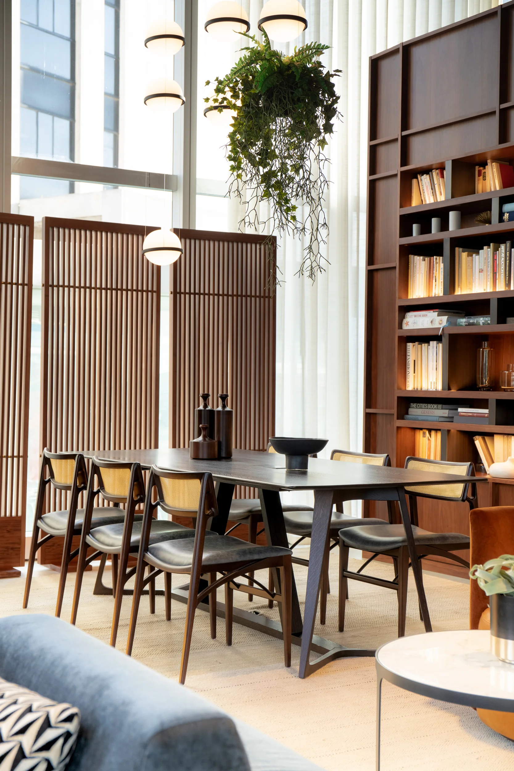 Sossego_LAURA CHAIRS.jpg