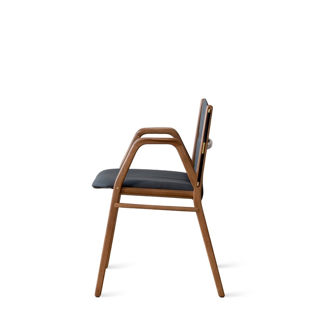 Sossego_Nina+Armchair_profile_FOR+WEB+%282%29.jpg
