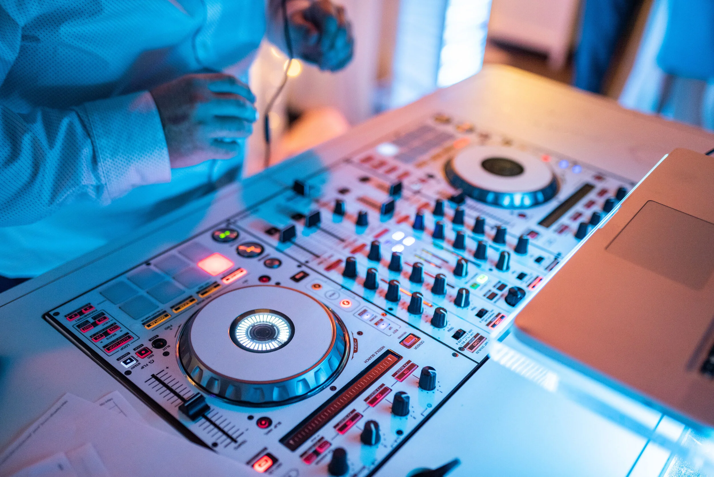 Camp Wedding Preview Gallery-Wedding Preview Gallery-0091.jpg