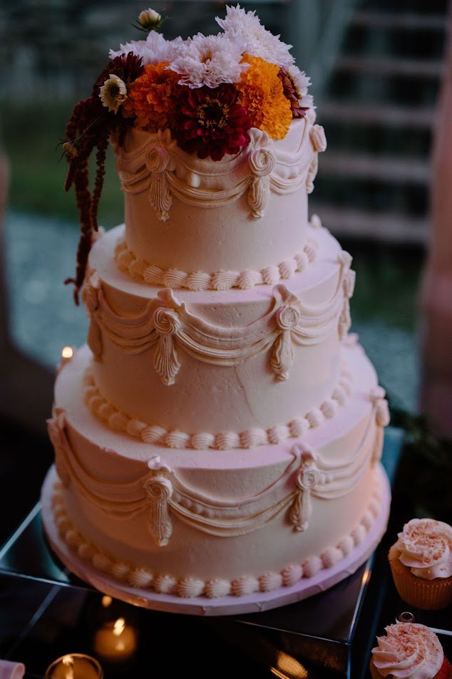 Lambeth Wedding Cake