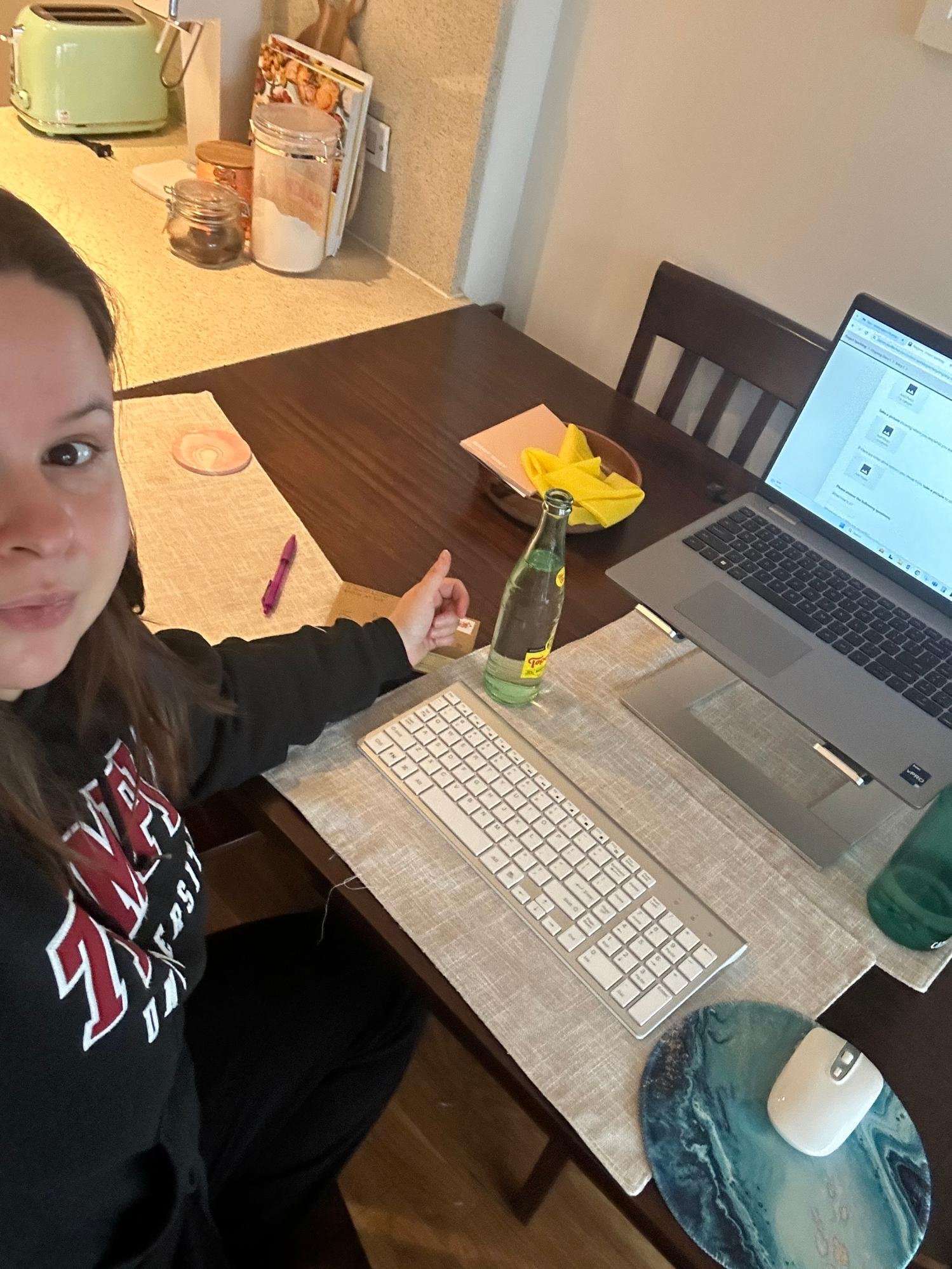 #R194 #TR702 Katelyn_G #P240489 blank-2-002.jpg