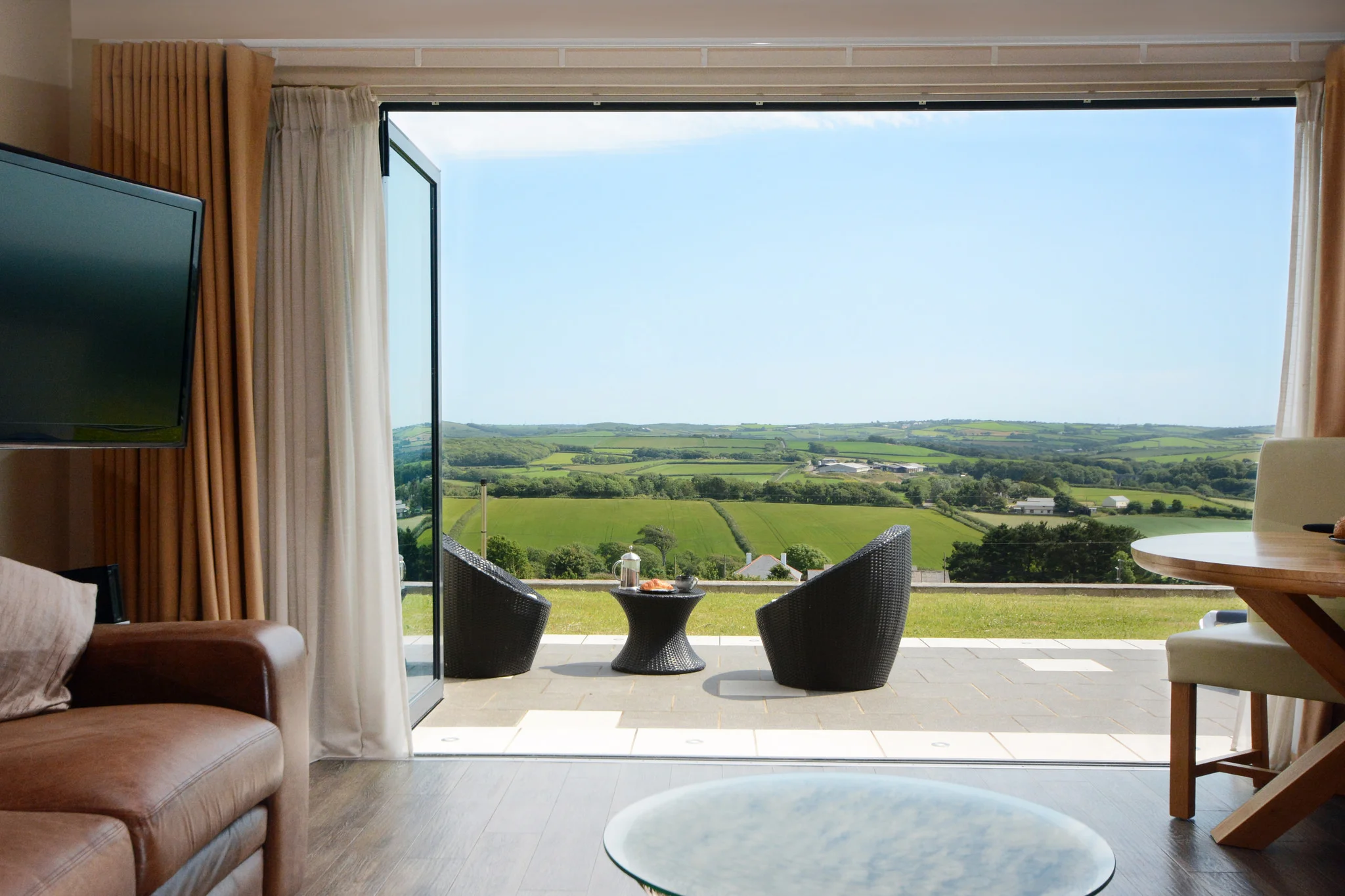 milky-way-open-bifold-doors.jpg