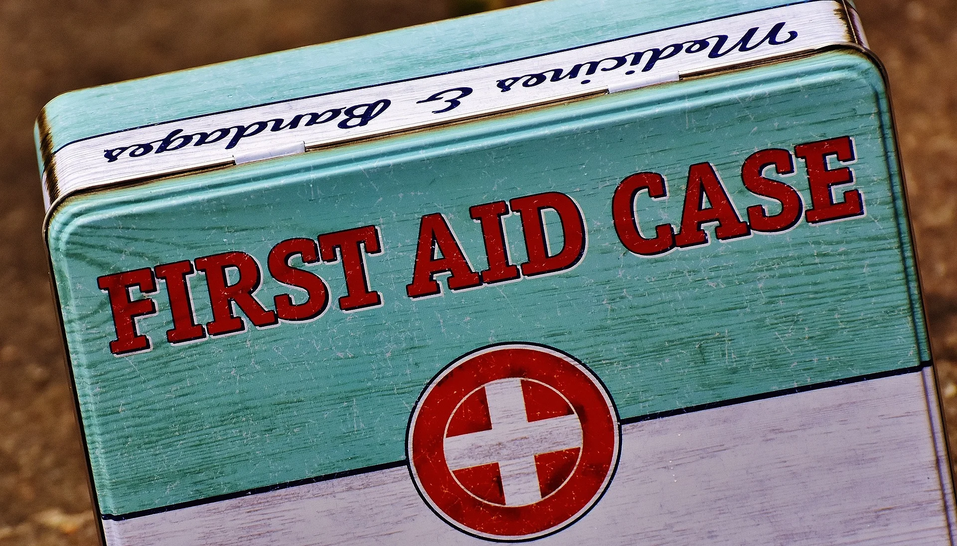 first-aid-1732523_1920.jpg