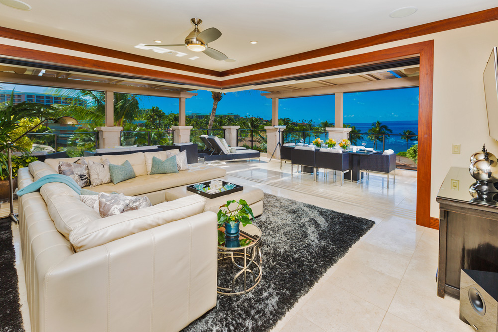 BellaLunaWaileaBeachVillas303.jpg