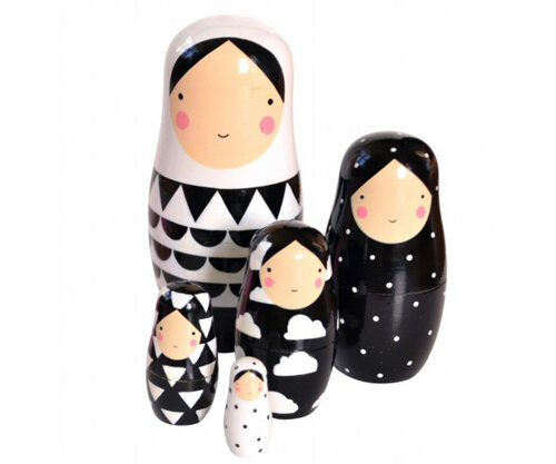 Matrioska-Personajes-Petit-Monkey-Blanco-Negro-Mon-Petit-Retro.jpg