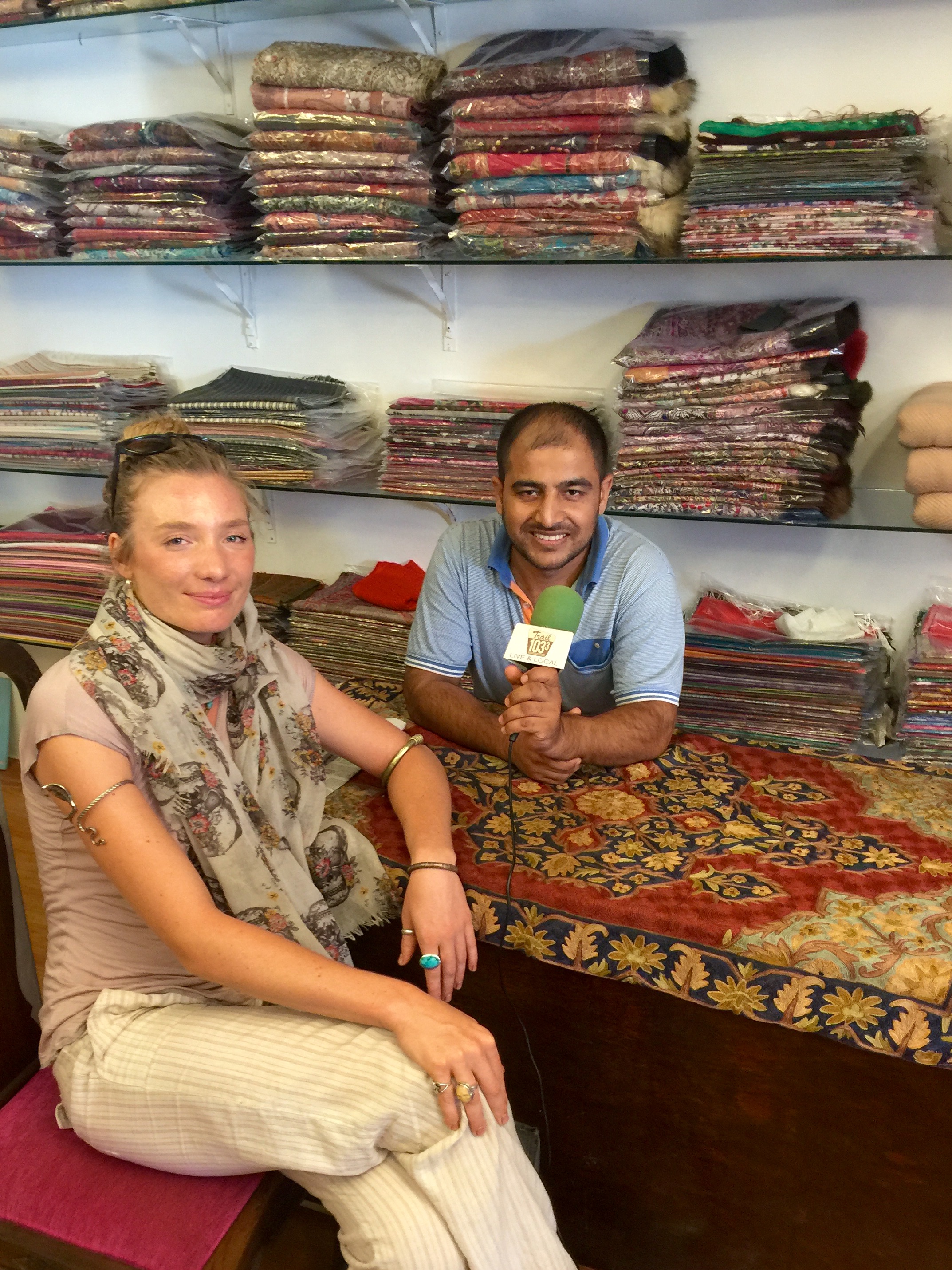 Mandela interviews Tofique Ahmed about the process of making pashmina in Kashmir.