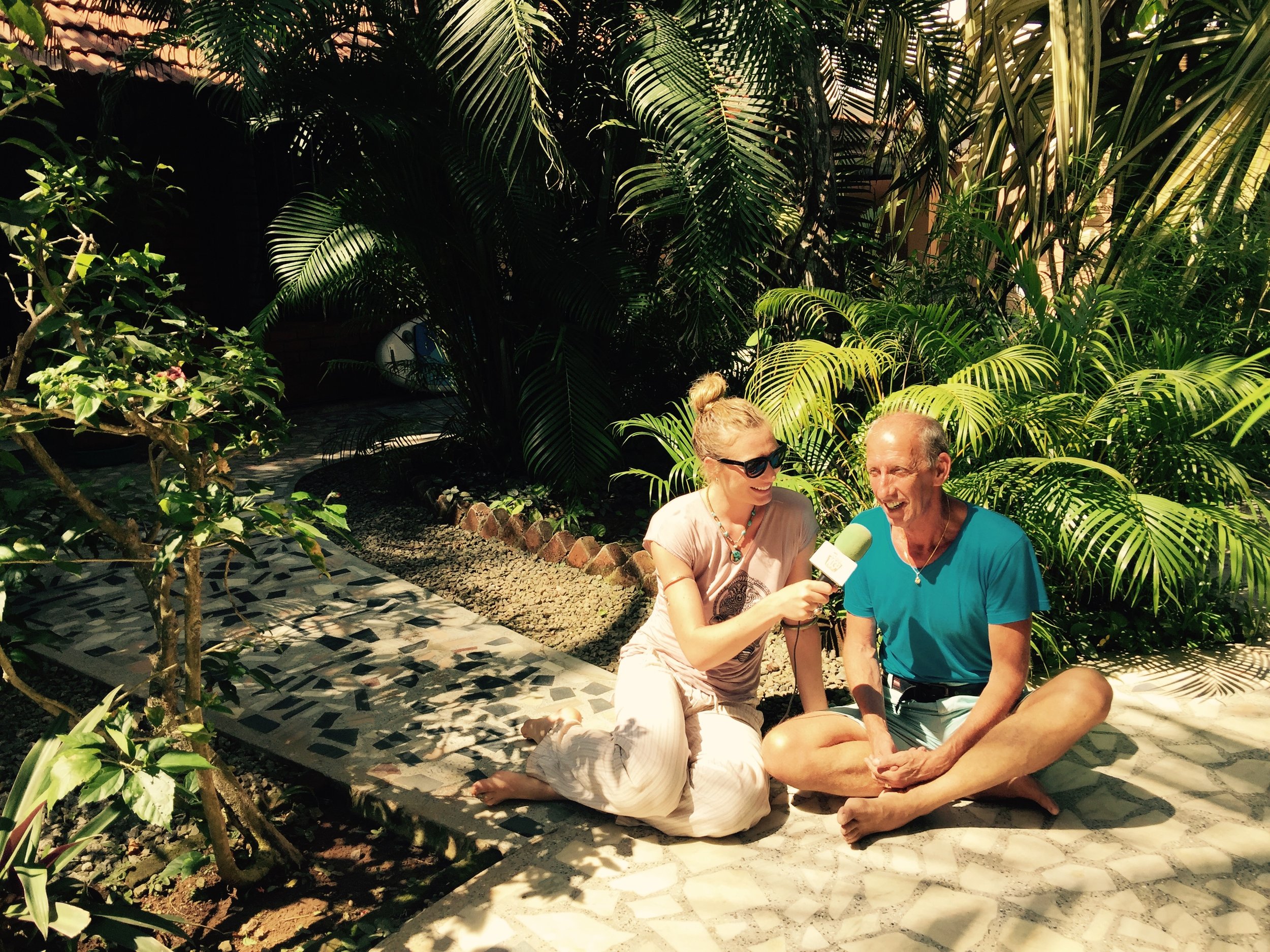 Mandela interviews Dutch explorer, Martien Weber, in the gardens of the Maharaju Palace a stone's grow from the Arabian Sea. He shares with us the story of adopting a child in India 36 years ago & building a hotel & lavish gardens from the