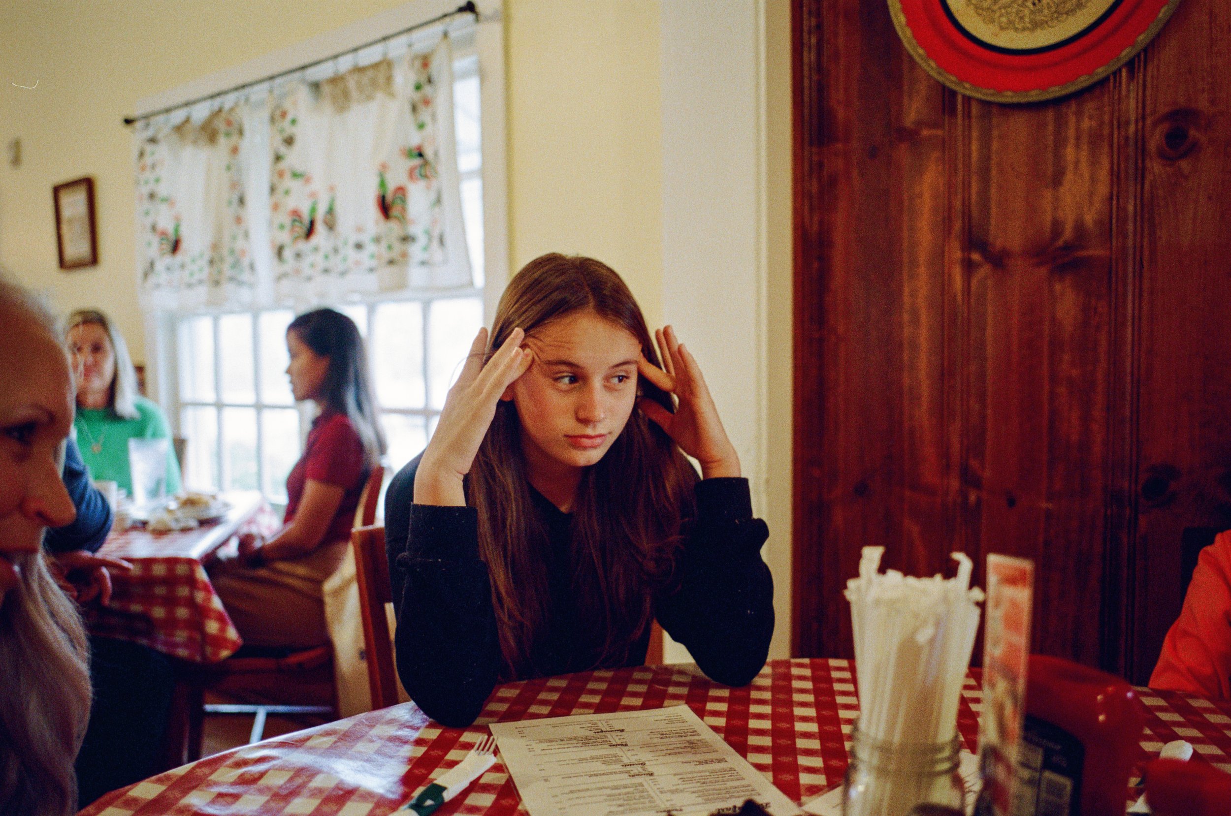 RNI-Films-IMG-F9F5837B-A7D3-4E1B-AAFD-65A521F60688-231.jpg