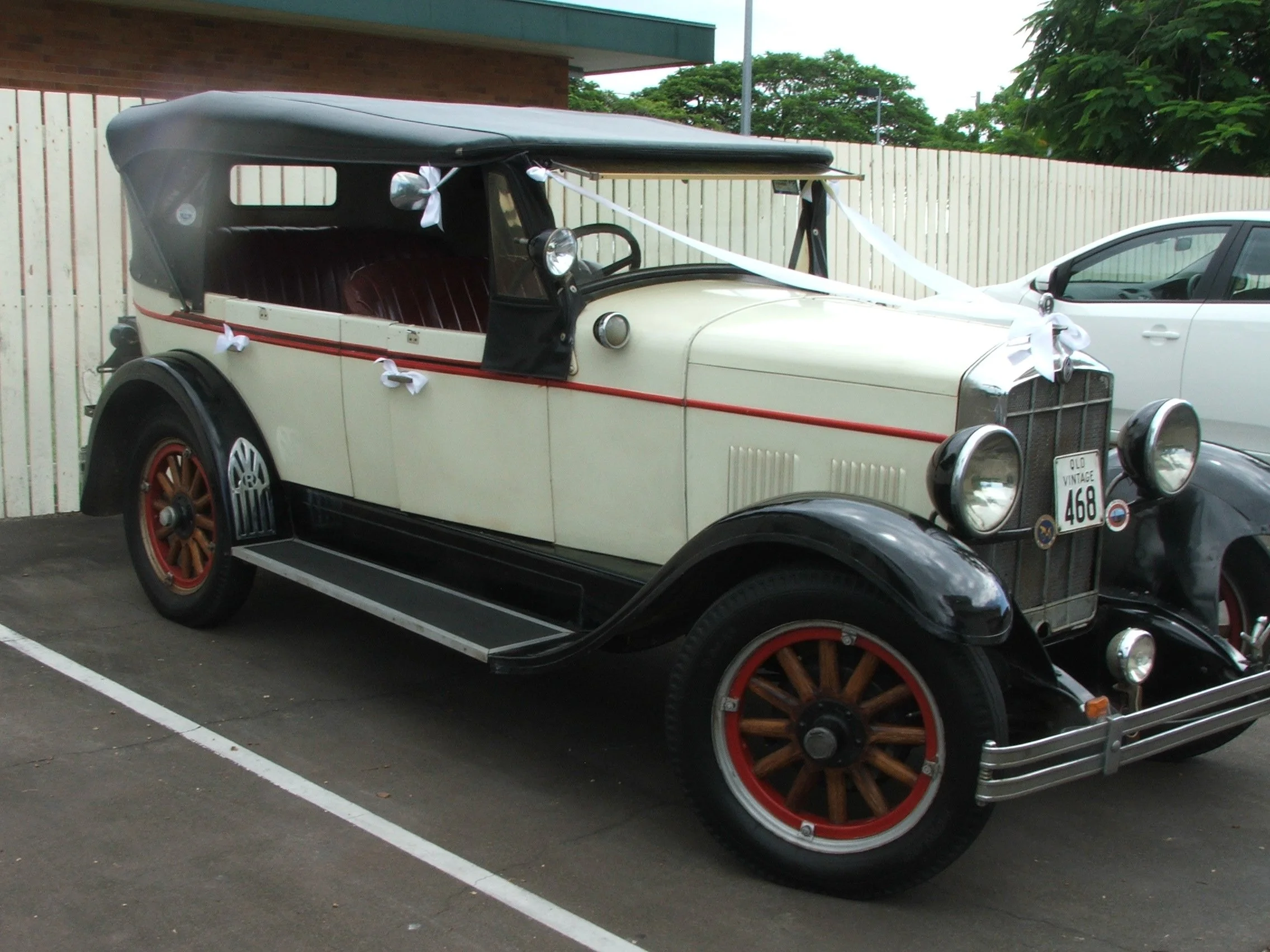 1928 Rugby Tourer.JPG