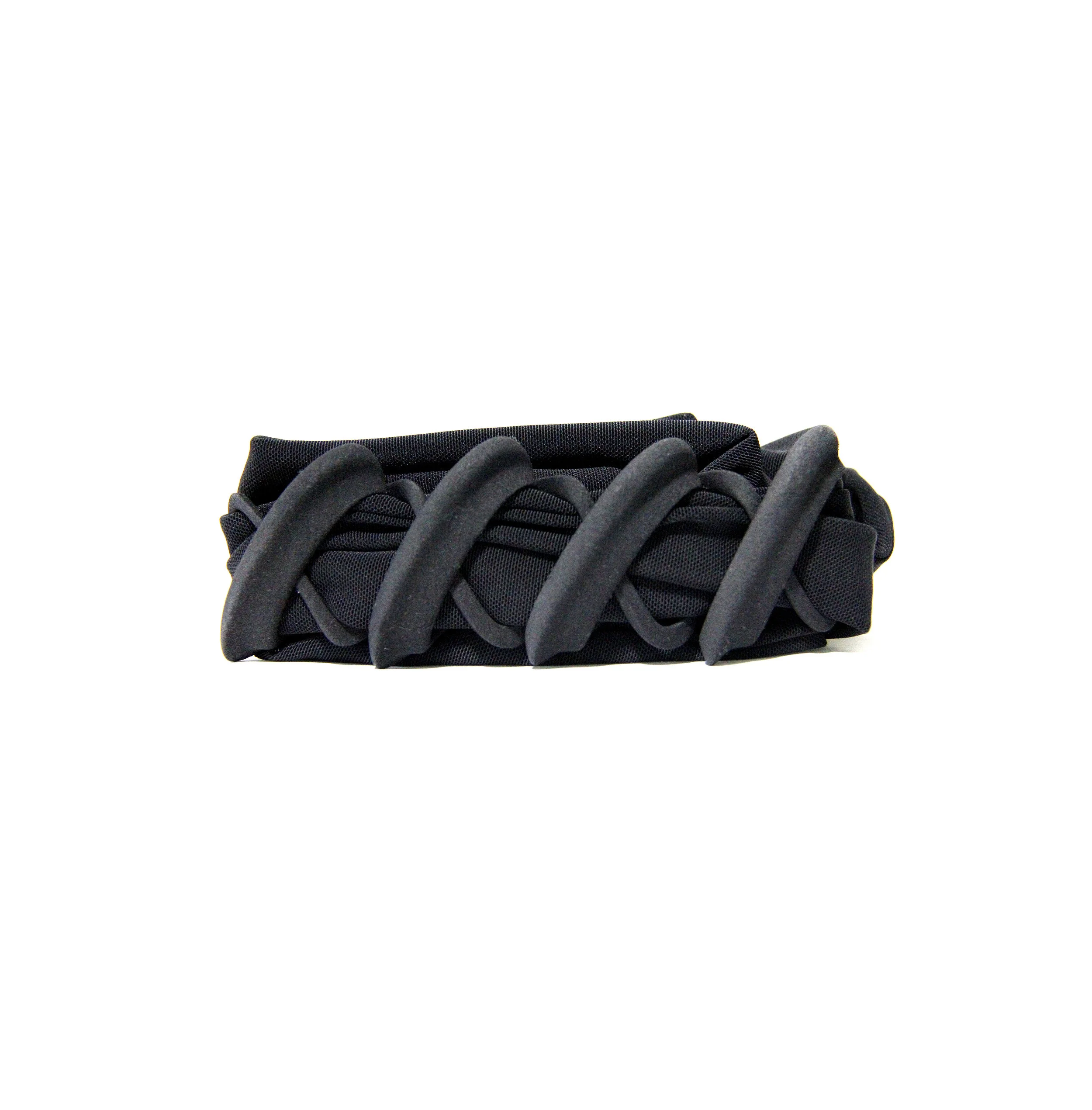 PIEMER_ECOMMERCE_KNOTLOOP-BELT-SCARF_BLACK_ACRYLIC-BLACK_COVER.jpg