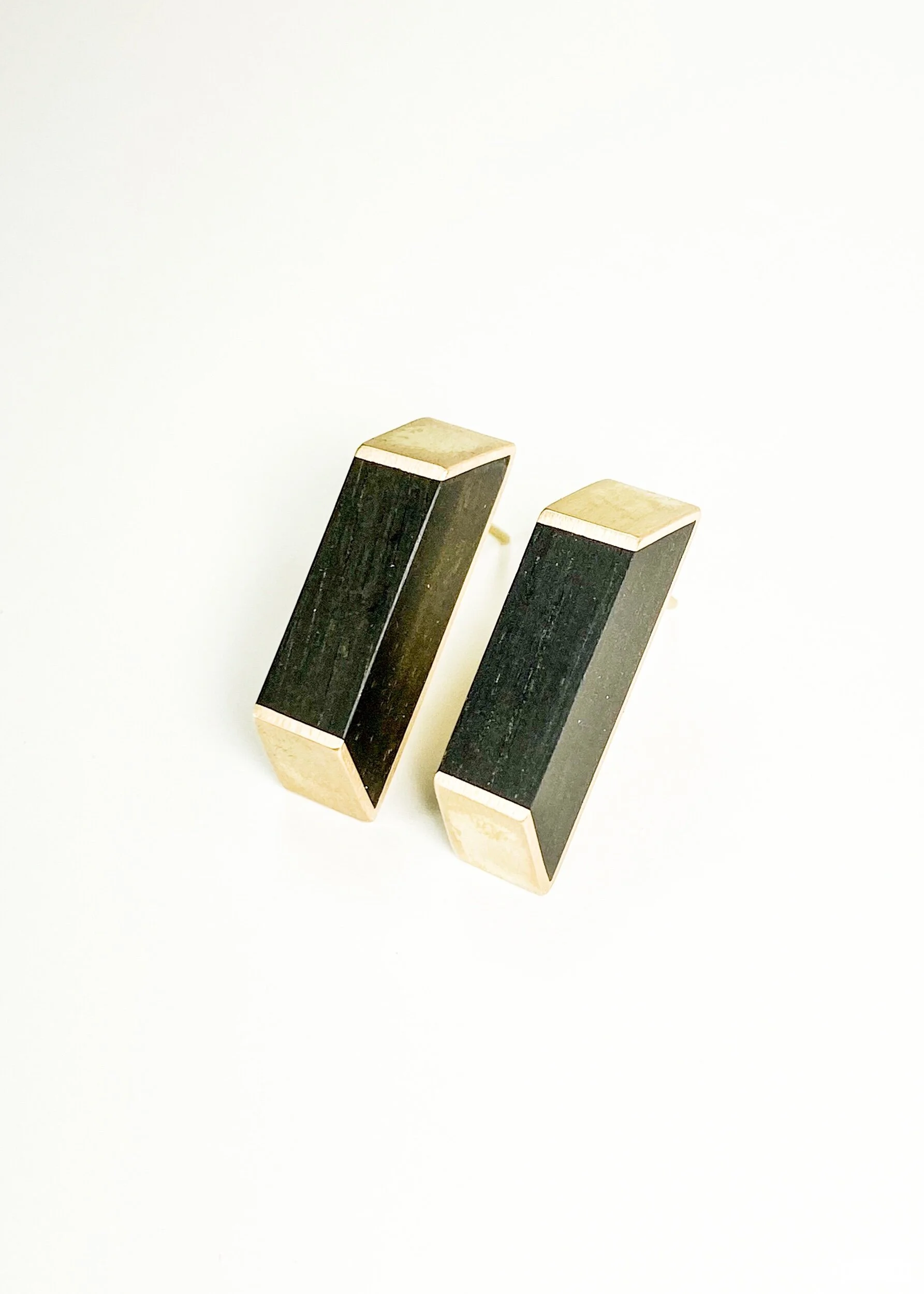 7A74AB06-49EC-4ECA-A44B-7AA46FAEE4E6