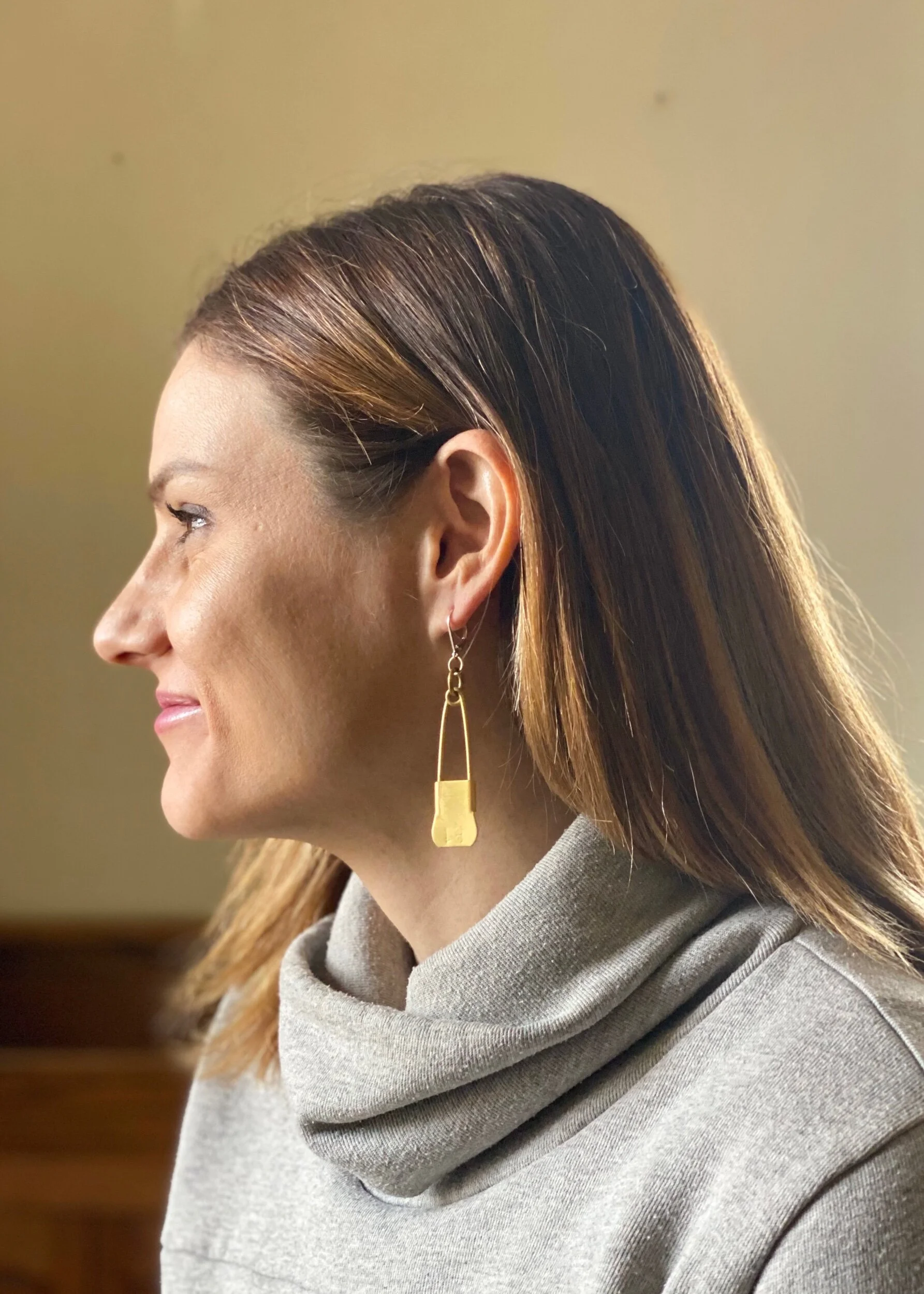 E46CD8BE-C564-4860-9661-37CC6CE11A83