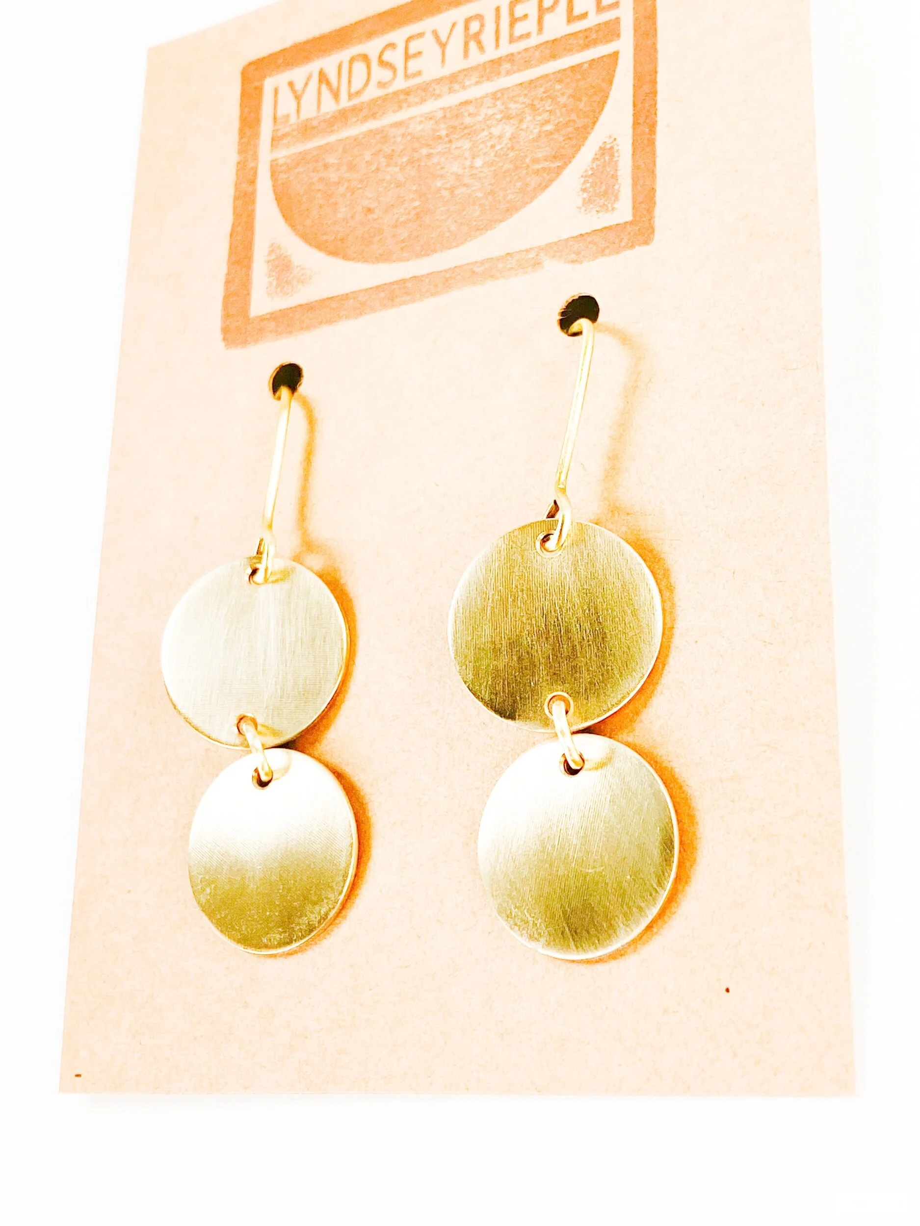 D266F624-A7F3-4B1B-B758-25FD1BE3BCC6