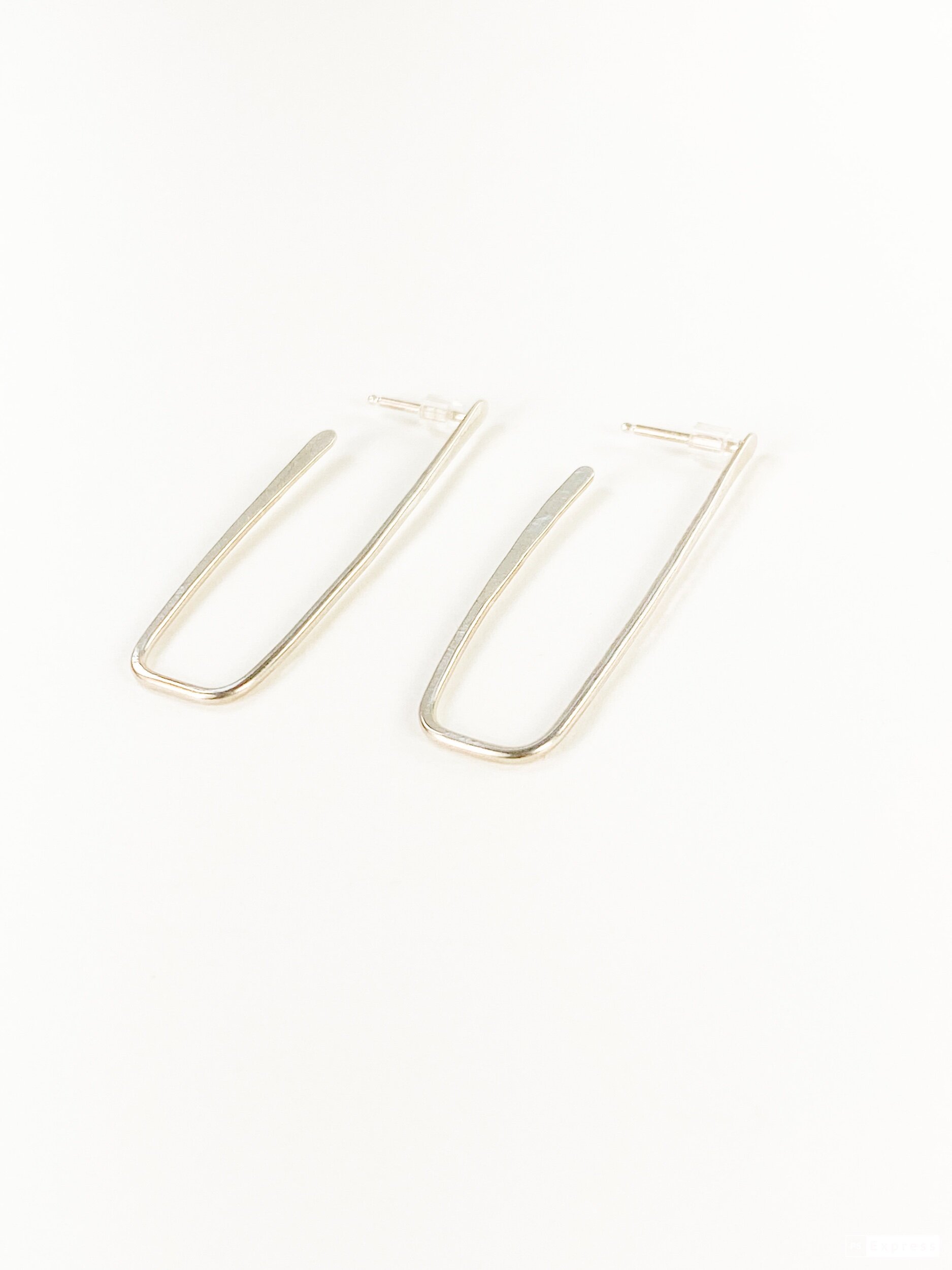 24DD4C25-F62B-4691-B1E7-1351652EB253