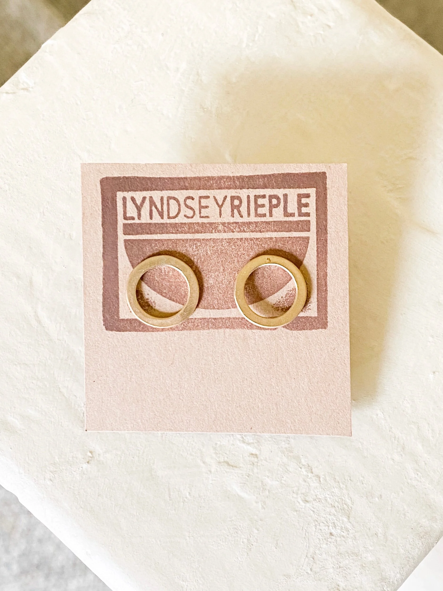 9F3E1640-7FEC-4030-936B-5F712C064A4D