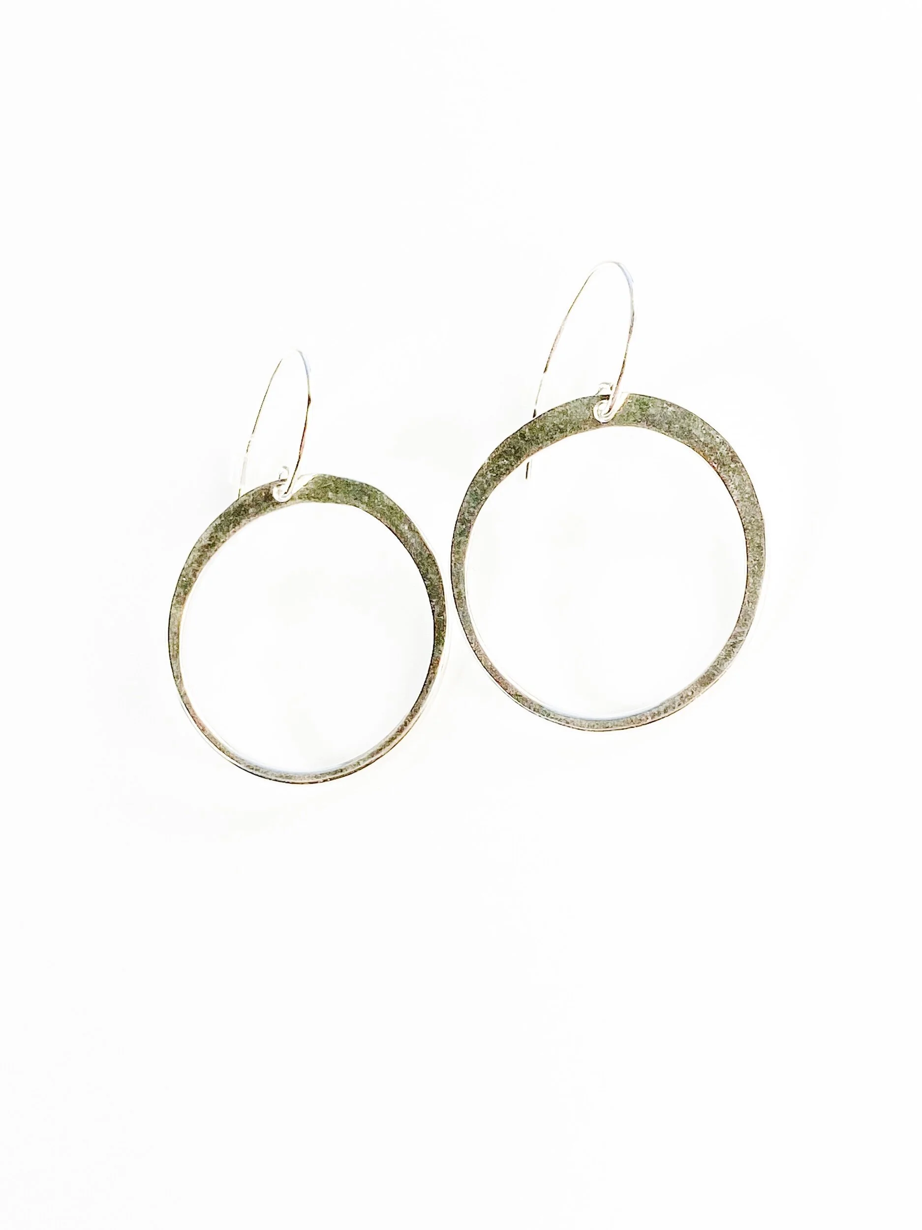 D803B97F-2147-402B-B105-F2F970BA4ABD