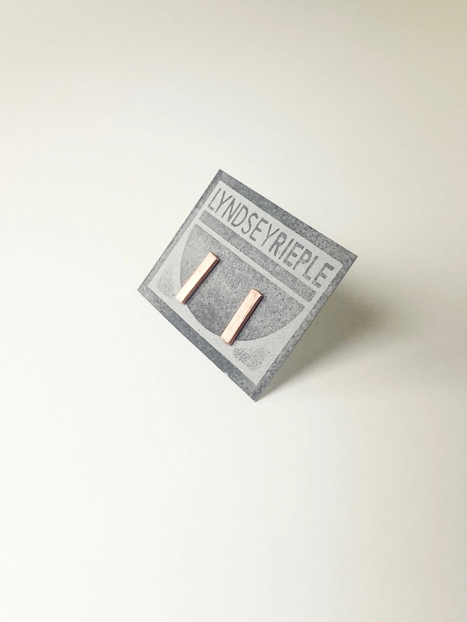 19245753-51E9-4D1A-9951-17C43DA47C81