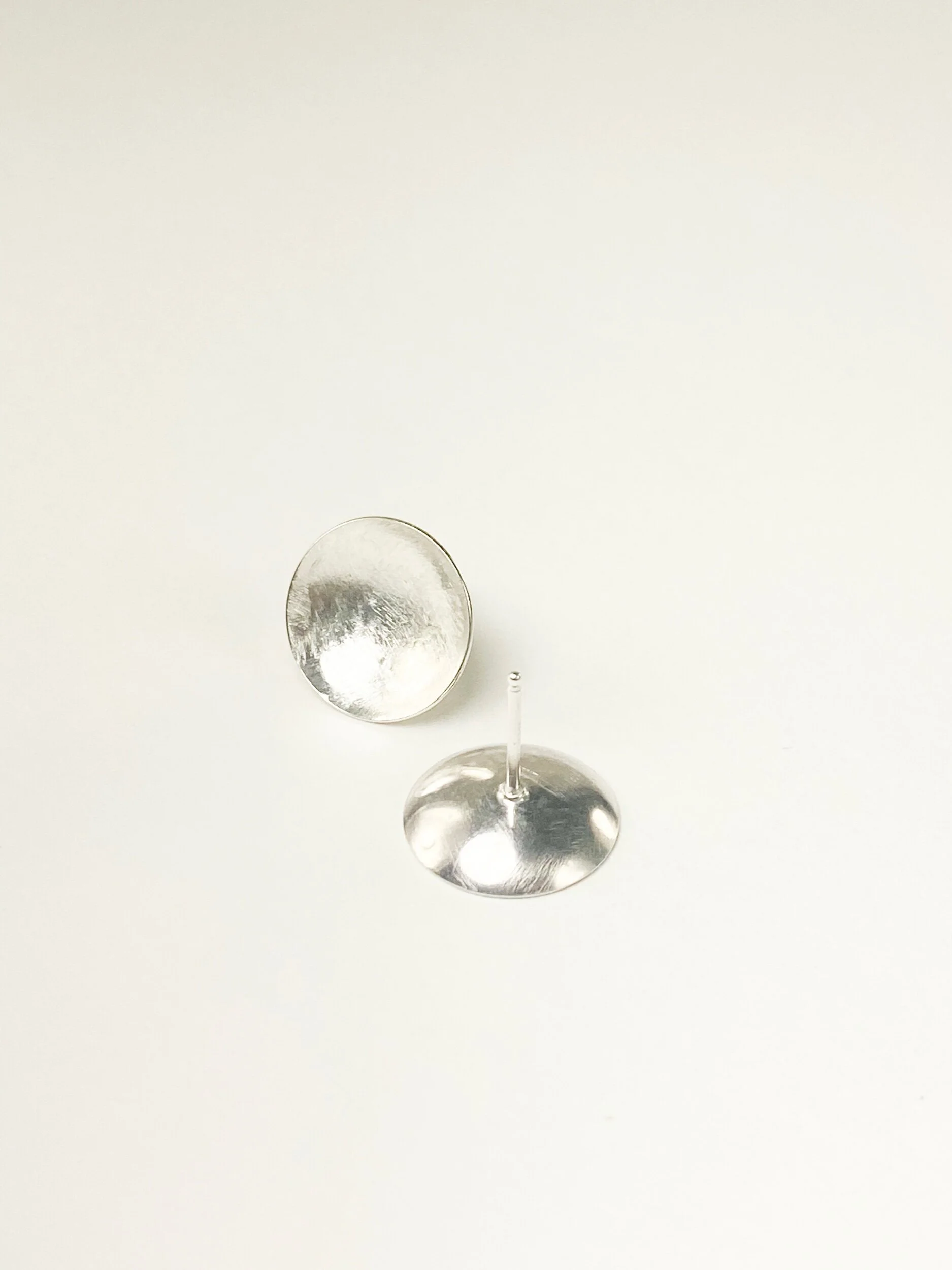 3FEF6465-23A2-4C88-878D-E6A2C0D791F8