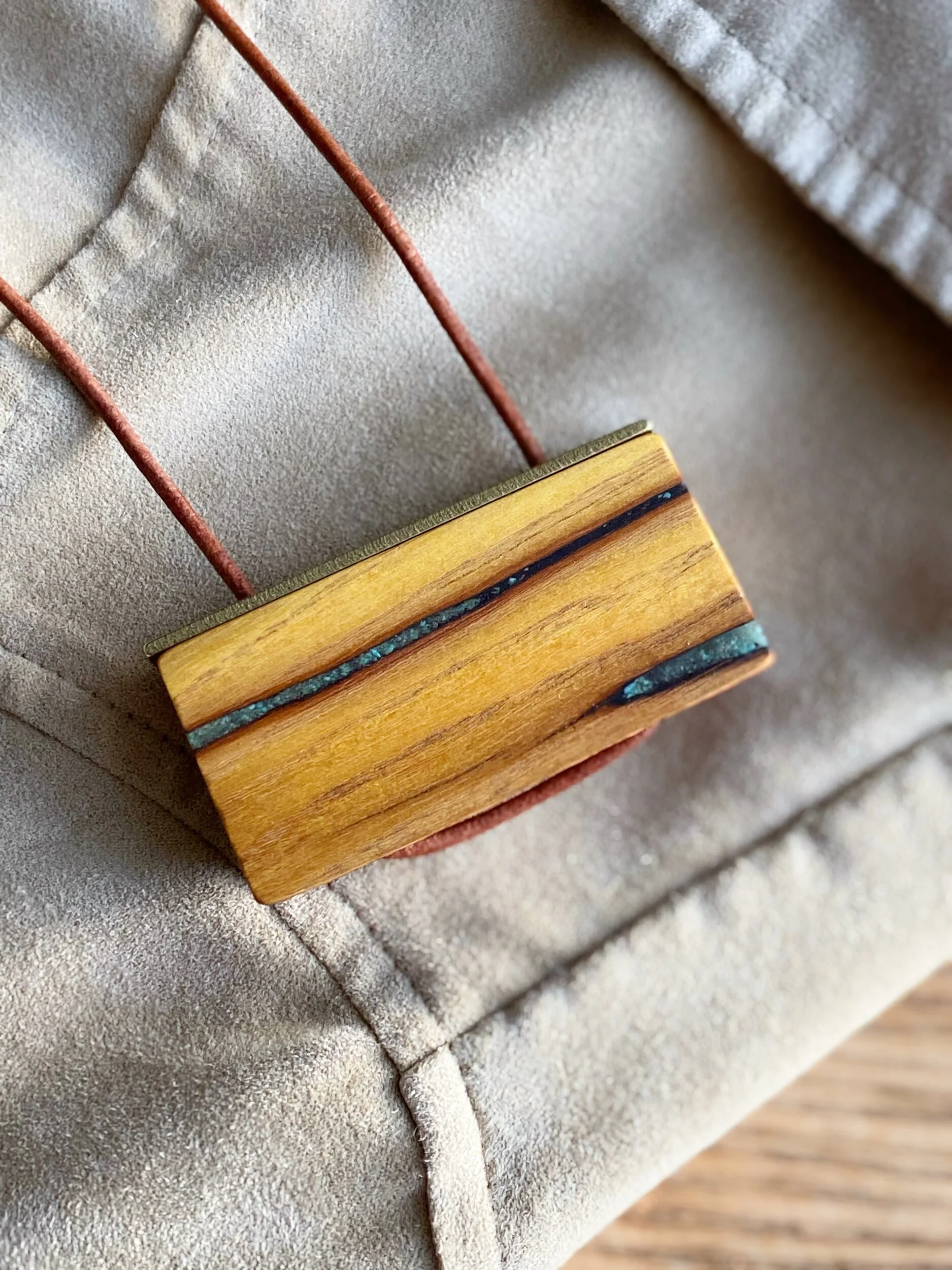 1536B36F-6982-4A57-A728-5E27FD0C5FB0