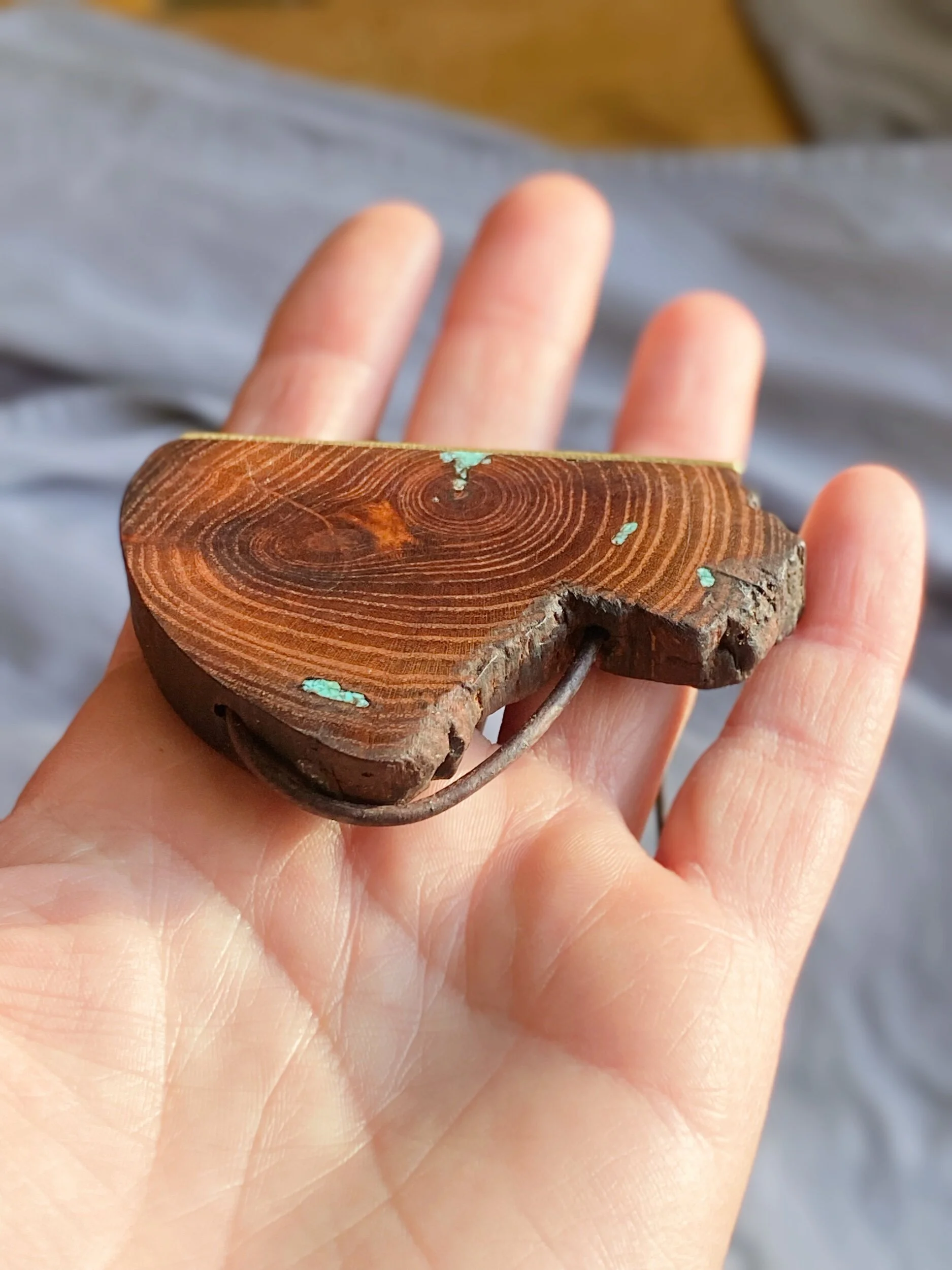 63B75A7A-DE8D-4D0B-BEC0-5CC4D74F5596