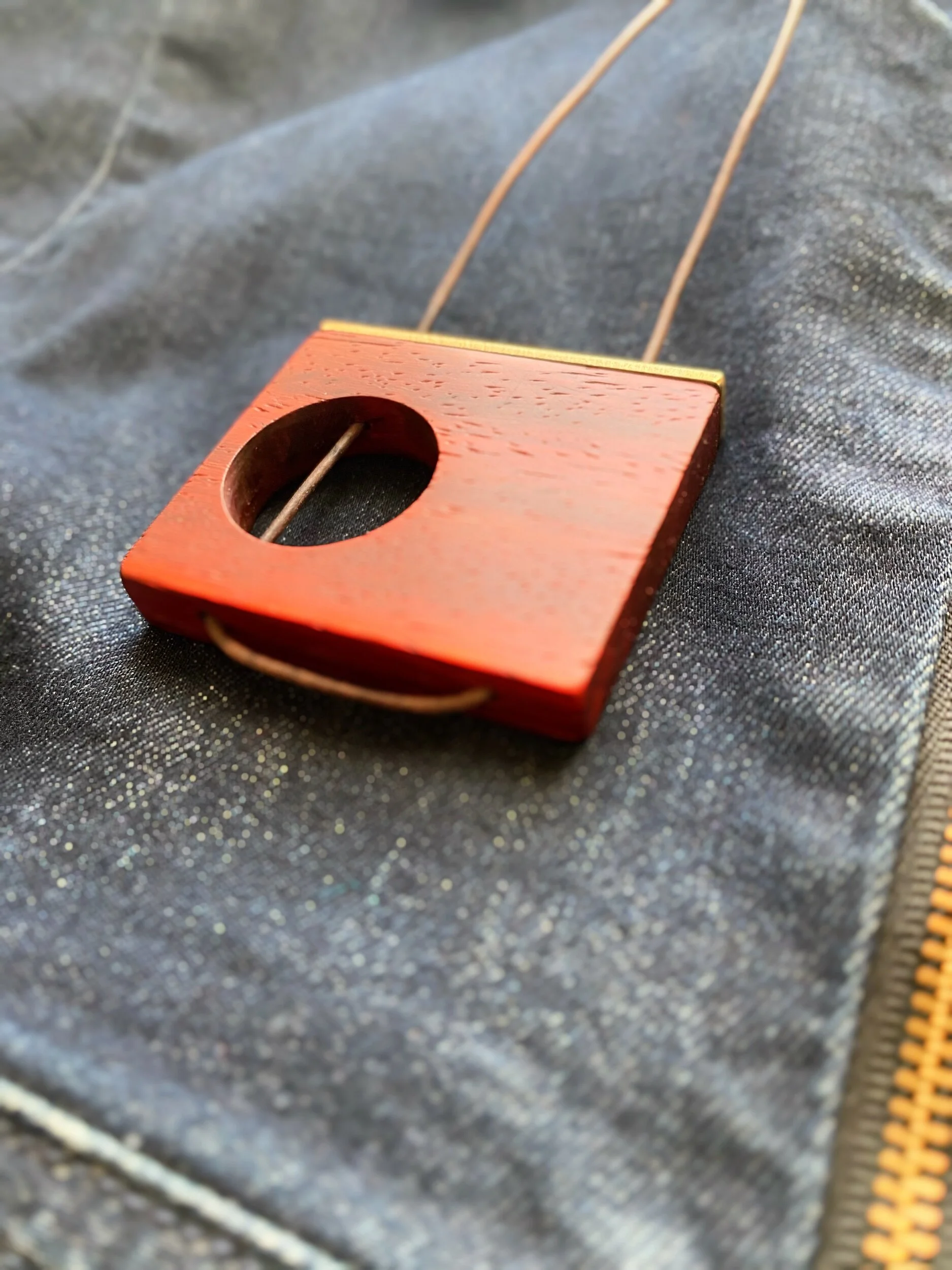 03D165B3-EAFF-45D9-8EB3-D59904BF5451