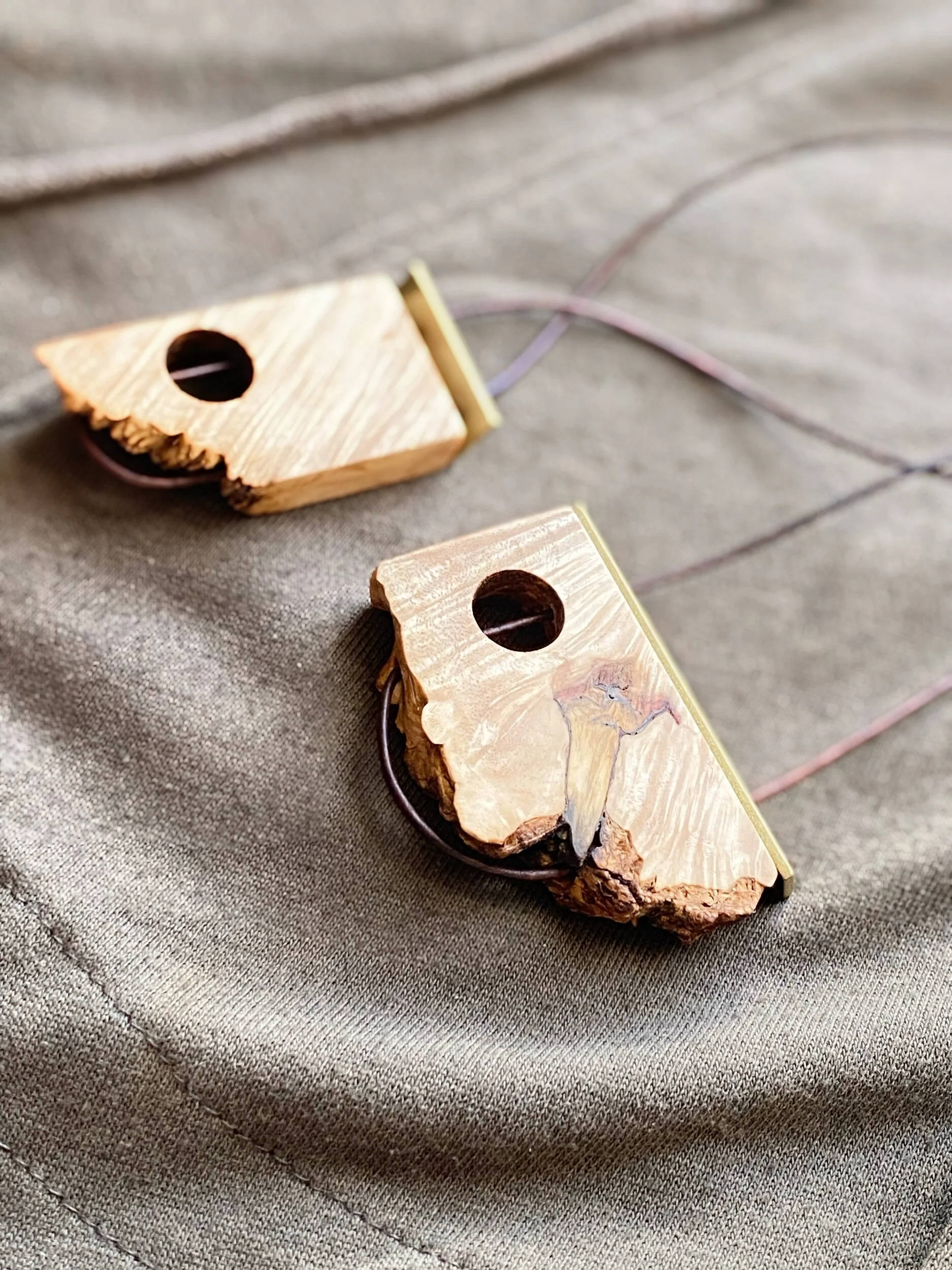 BCDFFD90-37F2-4D3C-AE5F-D1F299DB2DC9