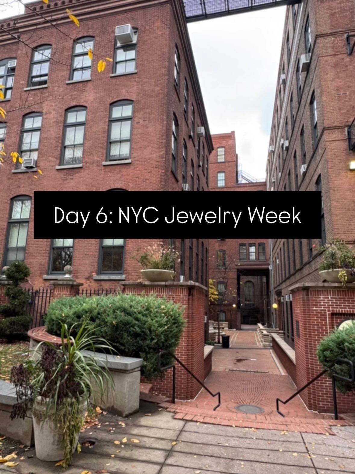 There&rsquo;s so much more but here is my curation of what I saw 👀 
The lockets exhibit by @heather_white_studio was not only interesting, it was laid out well for people to walk around and see all sides. The treats were a special touch 👌
@prattins