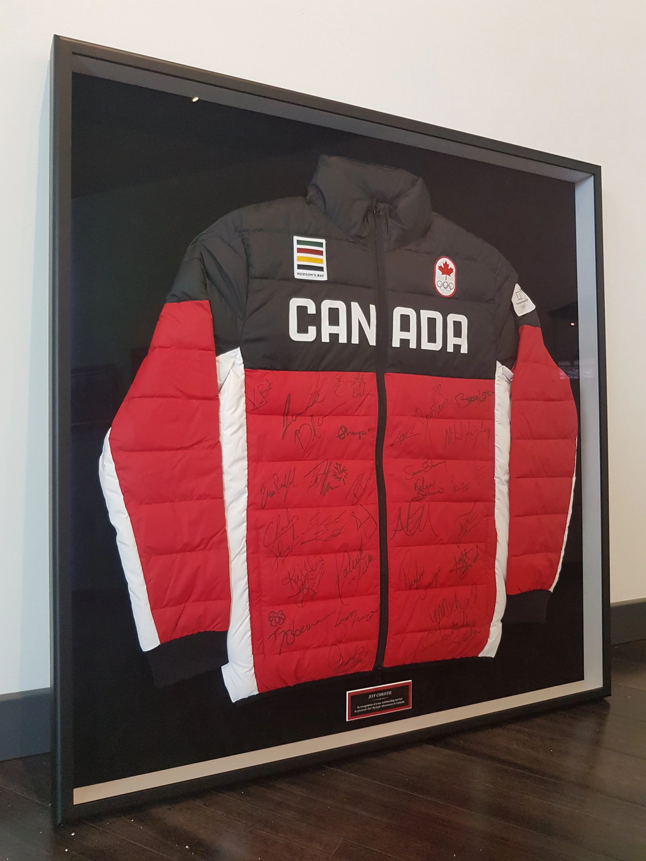 Team Canada all signed in.....jpg