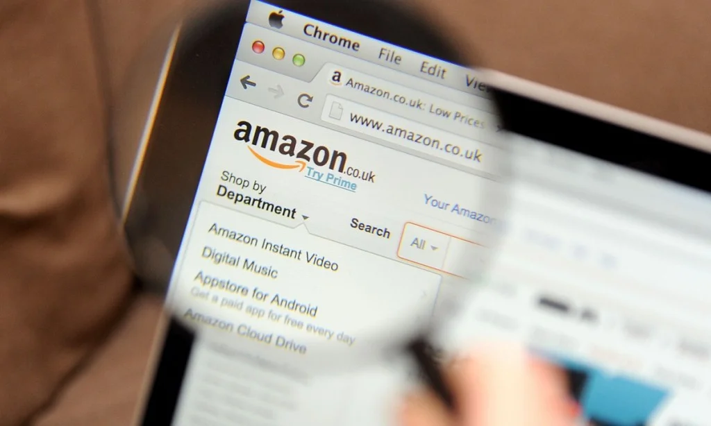 Amazon-sues-to-stop-bogus-revi.jpg