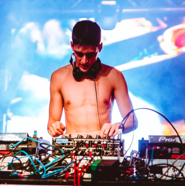 Photo by Nick LeTellier.