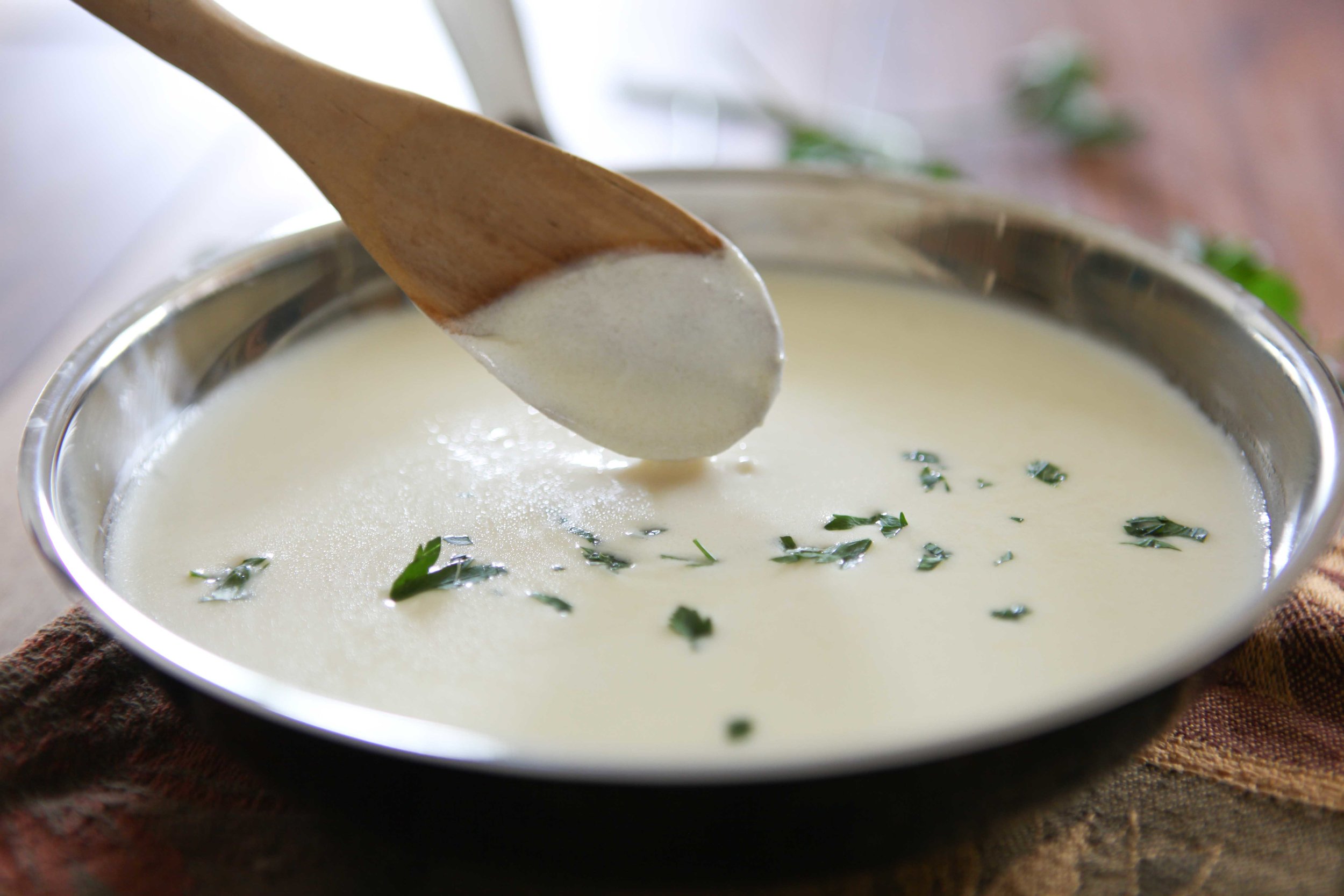 ALFREDO: Simple, fresh ingredients such as butter, parmesan cheese, and cream make this a rich, flavorful sauce for any pasta. 