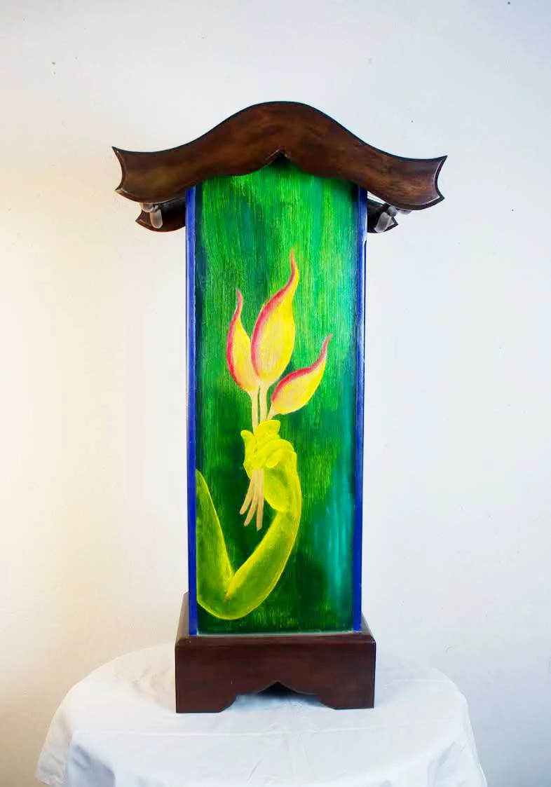 altar2.jpg