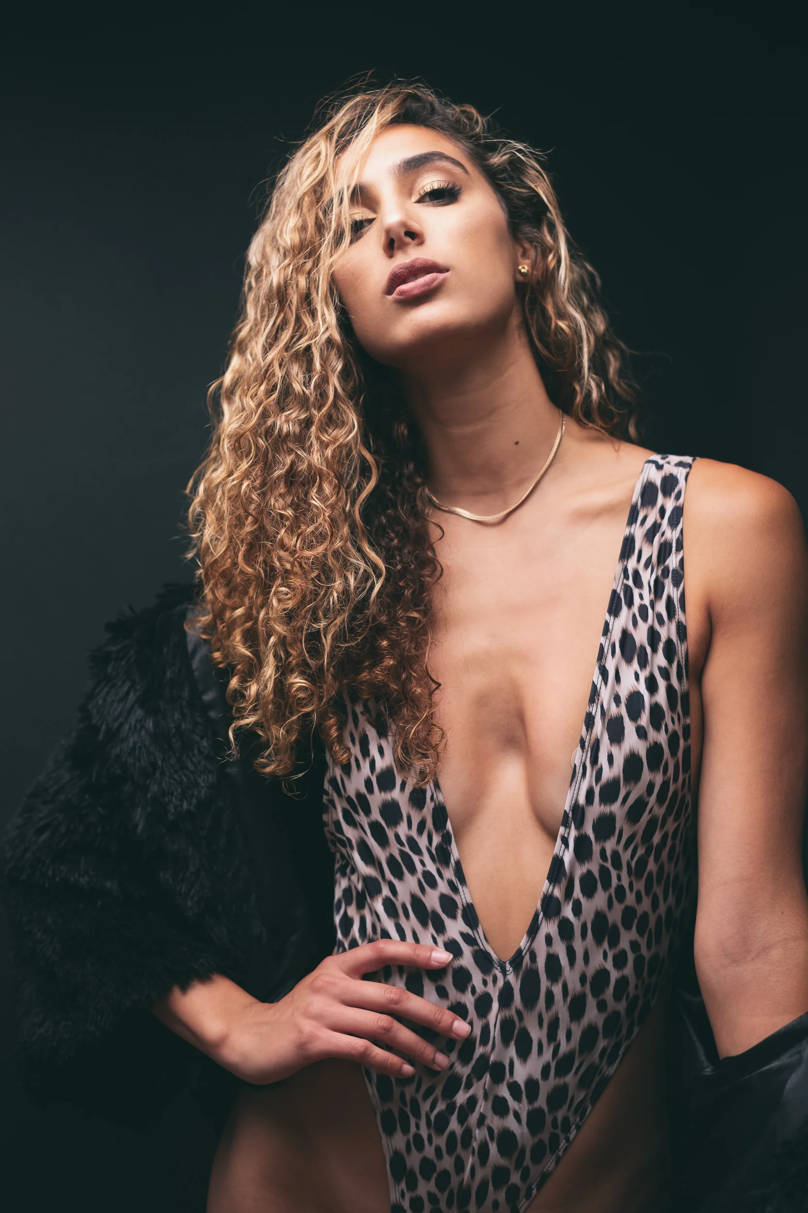 alexia_fur (3 of 7).jpg