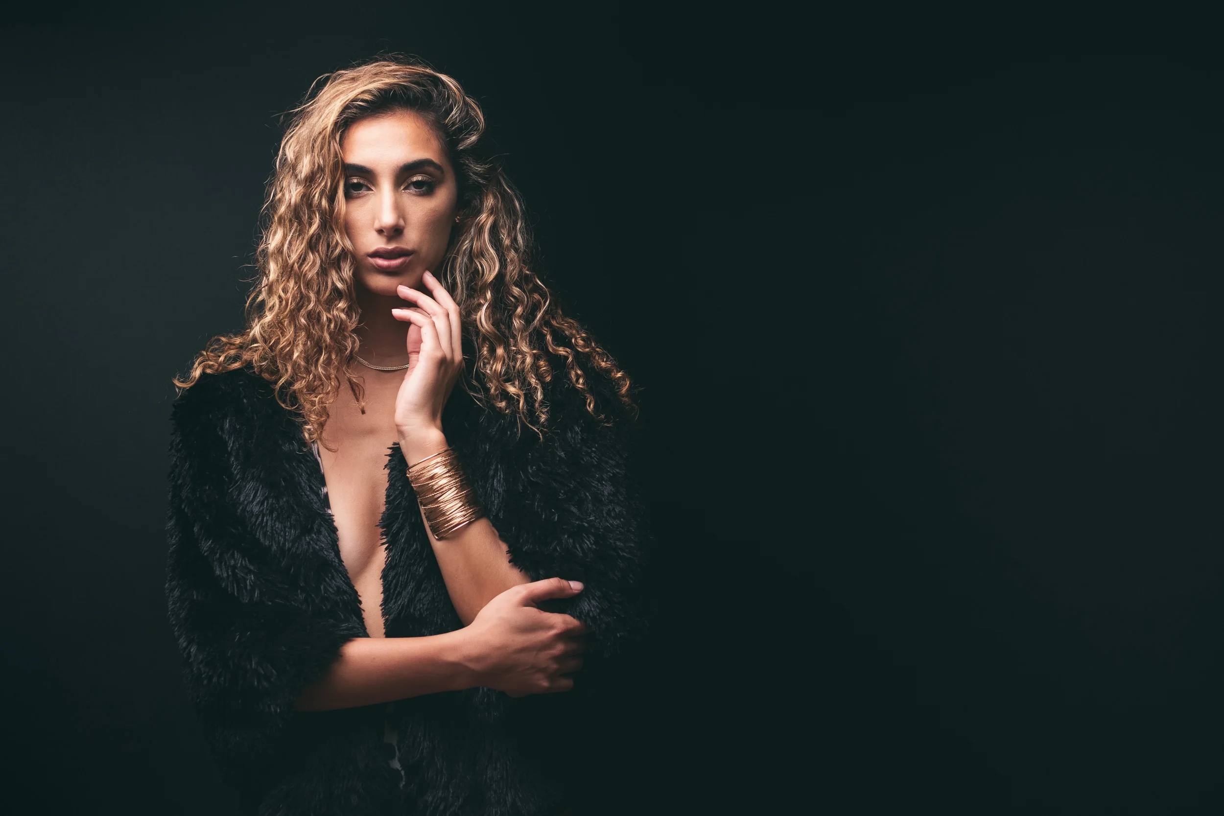 alexia_fur (1 of 7).jpg