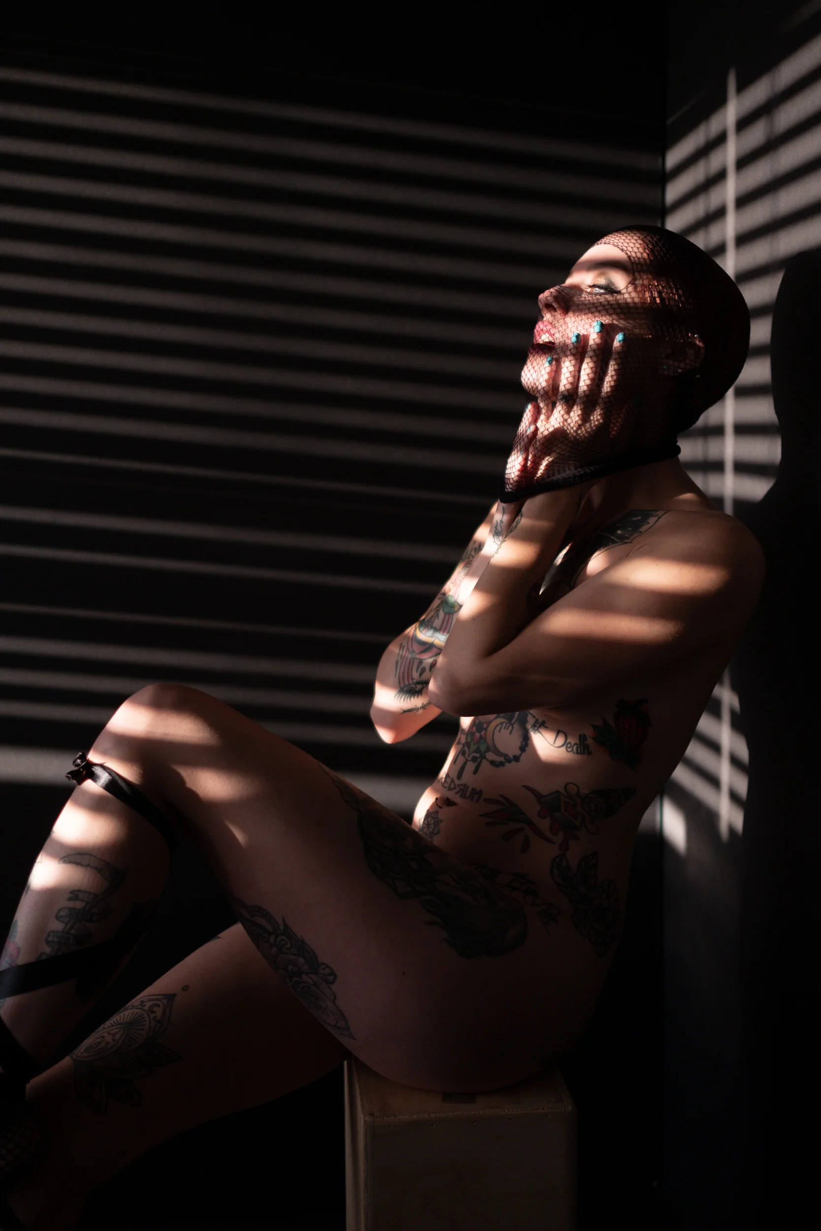 knotty_mask (9 of 10).jpg