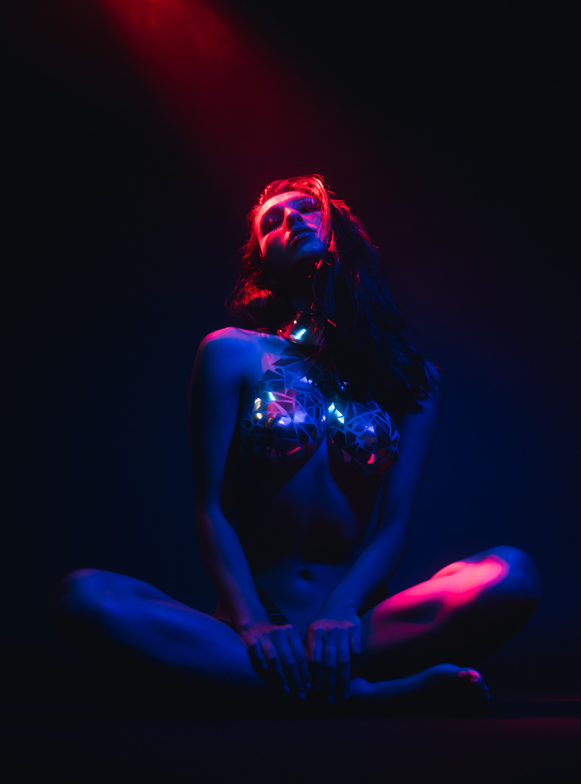 deisy - blacktape (8 of 9).jpg